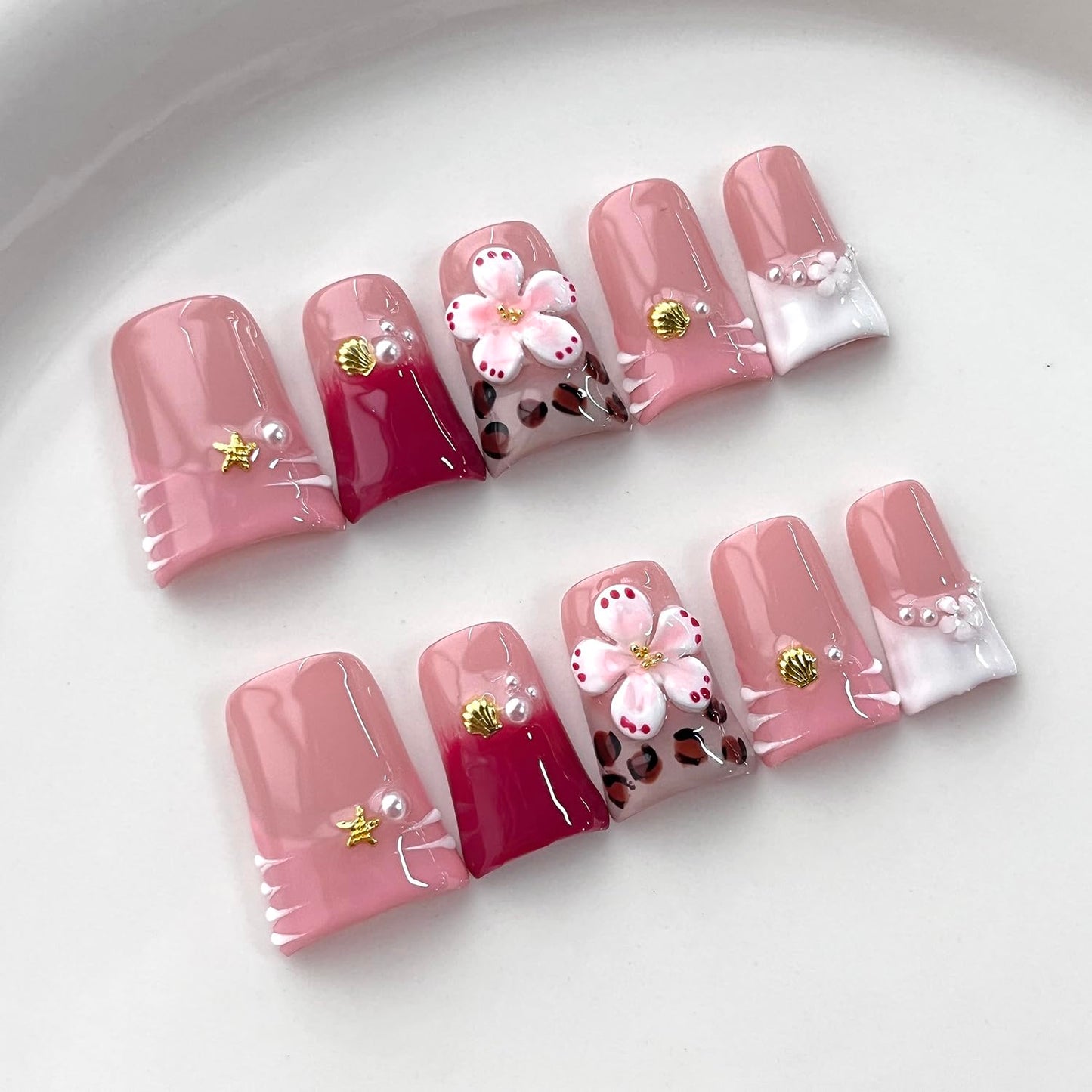French Tip Press on Nails Handmade Short Duck 3D Flower Thick Acrylic Nails Cute Pink False Nails with Stars Leopard Print Shell Designs Beachy Glossy Fake Nail Sturdy Art Press on Nail 10Pcs(M)
