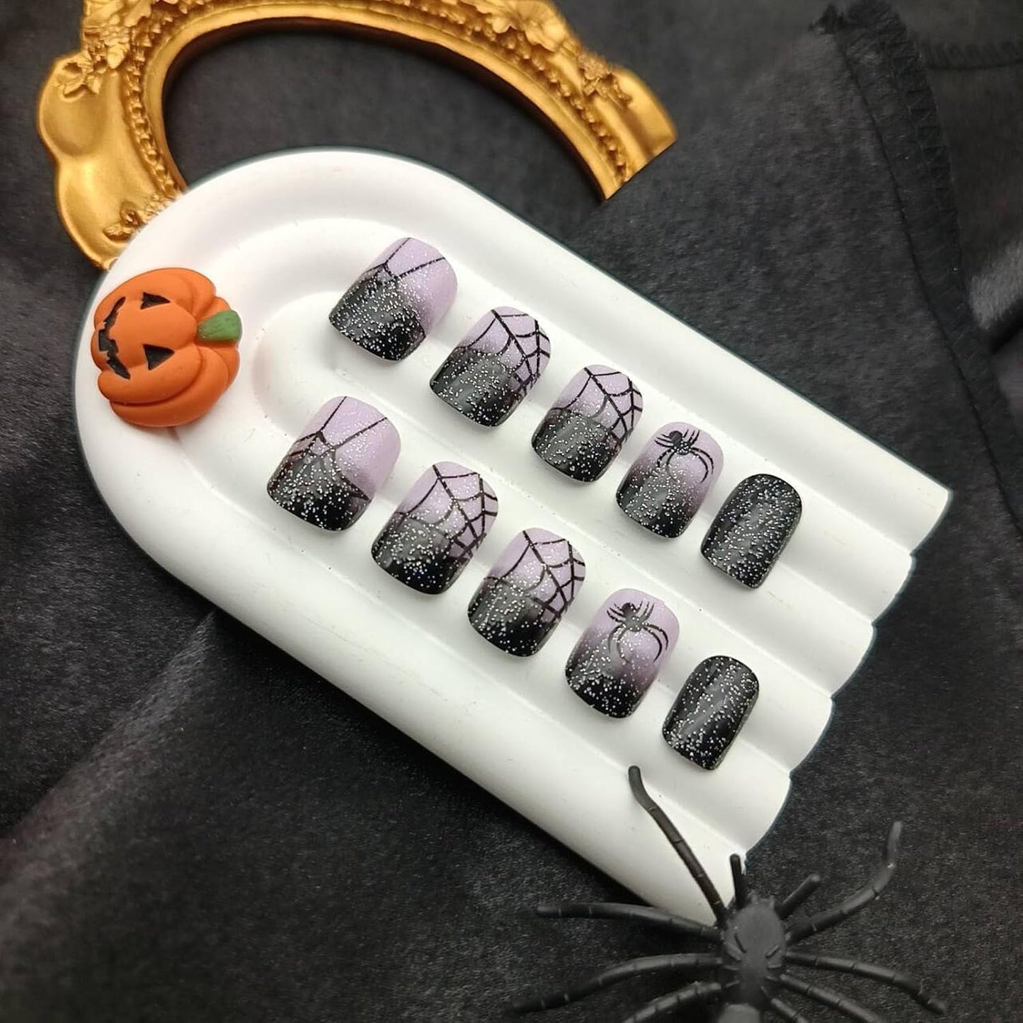 Halloween Press on Nails Square Shaped Fake Nails Cobweb & Spider False Nail with Glitter Designs Halloween Glue on Nail Black Bling Artificial Acrylic Nails for Women 24Pcs