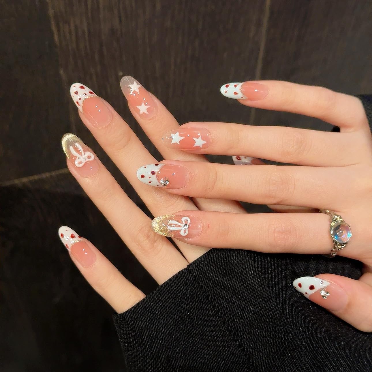 Tesytto Y2k Press on Nails Leopard Print - Gold Glitter French Tip & Bow Design, Medium Almond Nude Pink Gradient Acrylic Fake Nails for Women (Sweet Leopard Chic, M)