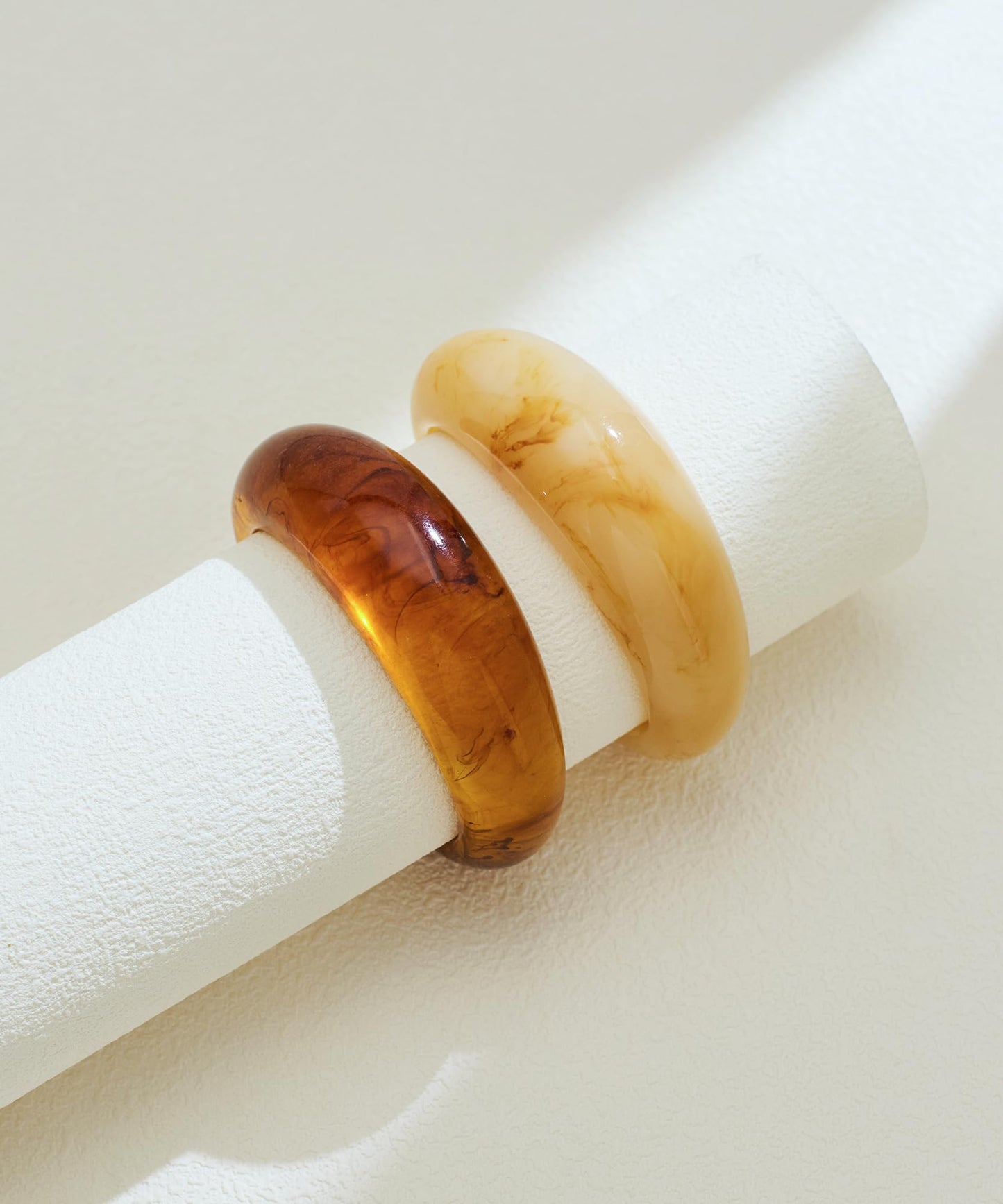 WOWORAMA Brown Acrylic Resin Cuff Bracelet for Women Translucent Tortoise Dome Open Bangles Thick Chunky Mottled Acetate Acrylic Bracelets