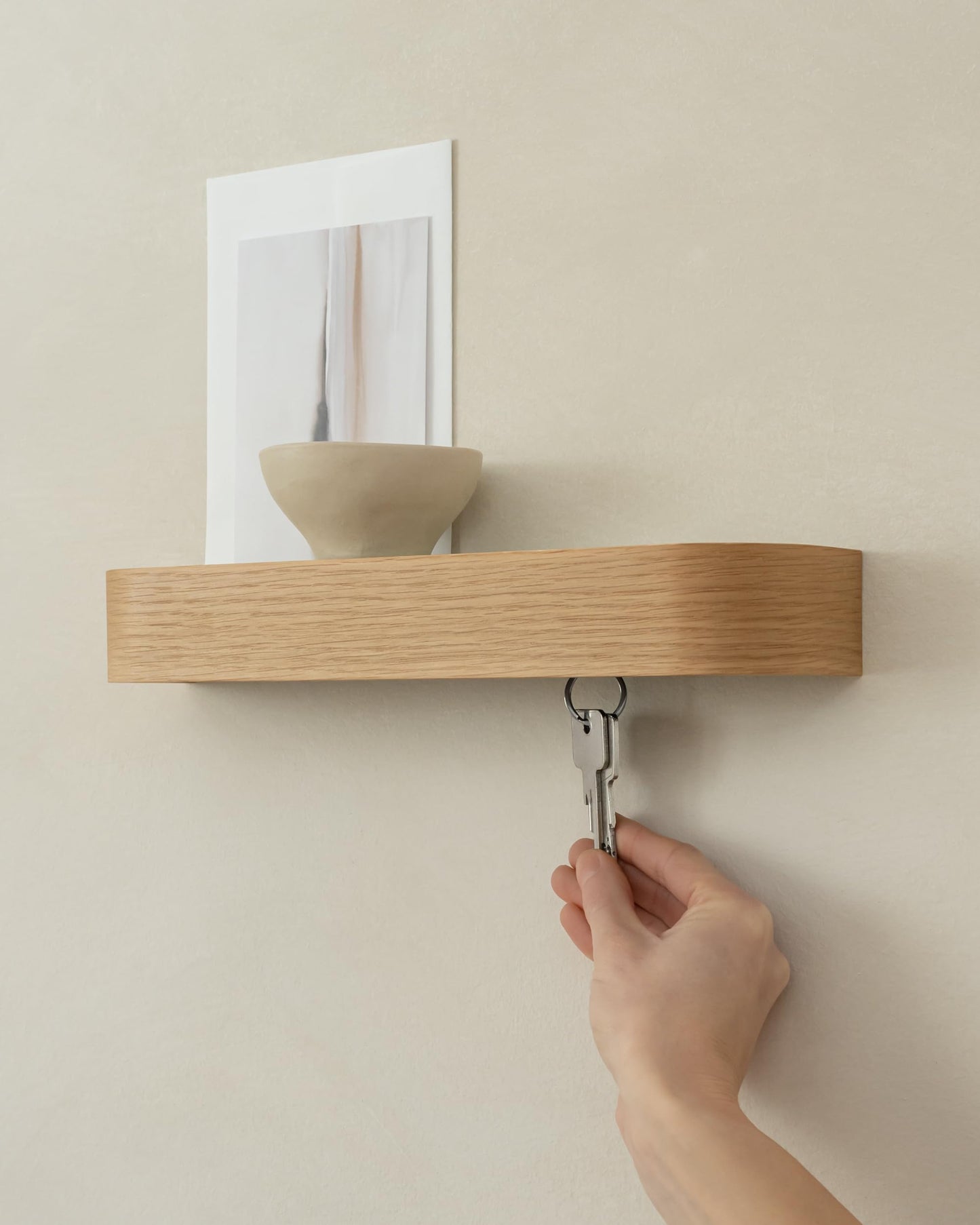Kazai. Key Holder 'Toke' | Minimalist Key Hook Design from Berlin | Modern Key Holder Wall Mount with Wooden Shelf | Key Rack for Wall as Entryway Organizer | Oak