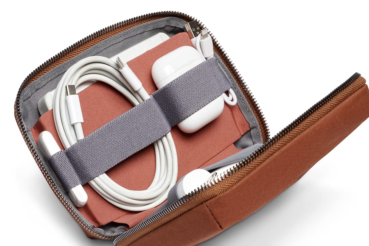 Bellroy Tech Kit Compact (Tech Accessories Organizer, Zipper Pouch) - Bronze