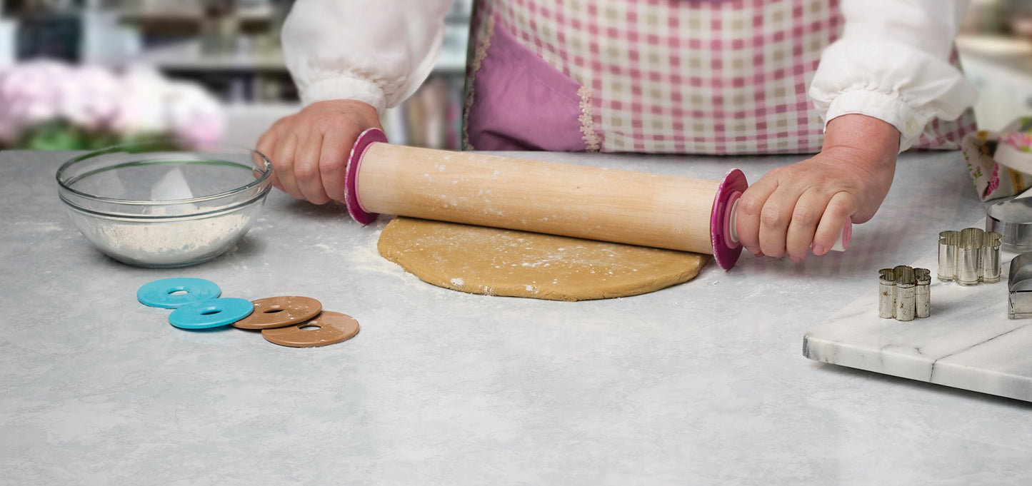 Bakelicious Adjustable Rolling Pin, Wood and Nylon Rolling Pin with Thickness Rings, 3.5 x 3.5 x 21.75 inches
