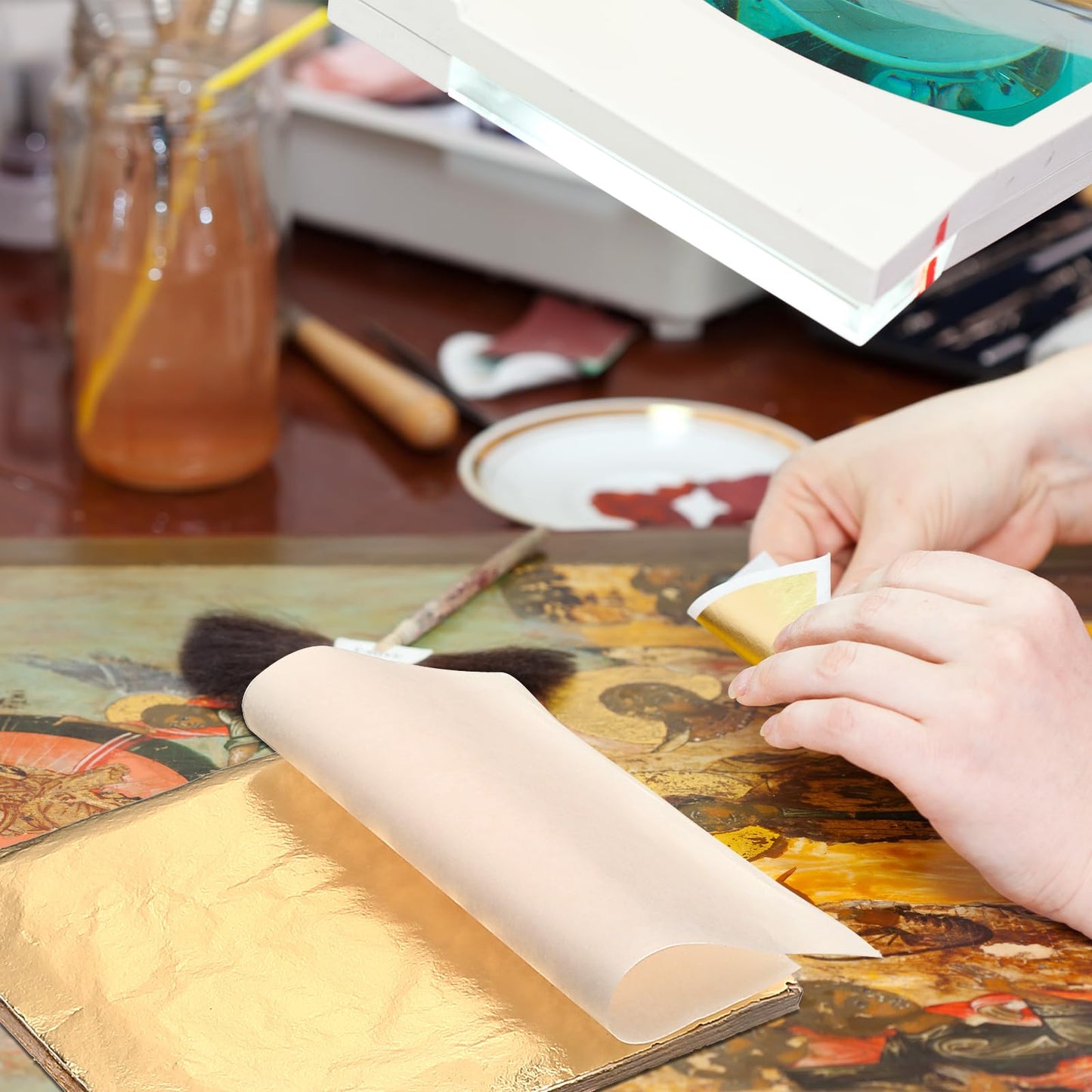 Bememo 300 Pcs Gold Leaf Sheets Imitation Gold Foil Paper Sheets for Arts, Gilding Crafting, Painting, Picture Frames, Projects, Furniture Decoration, 5.5" x 5.5"