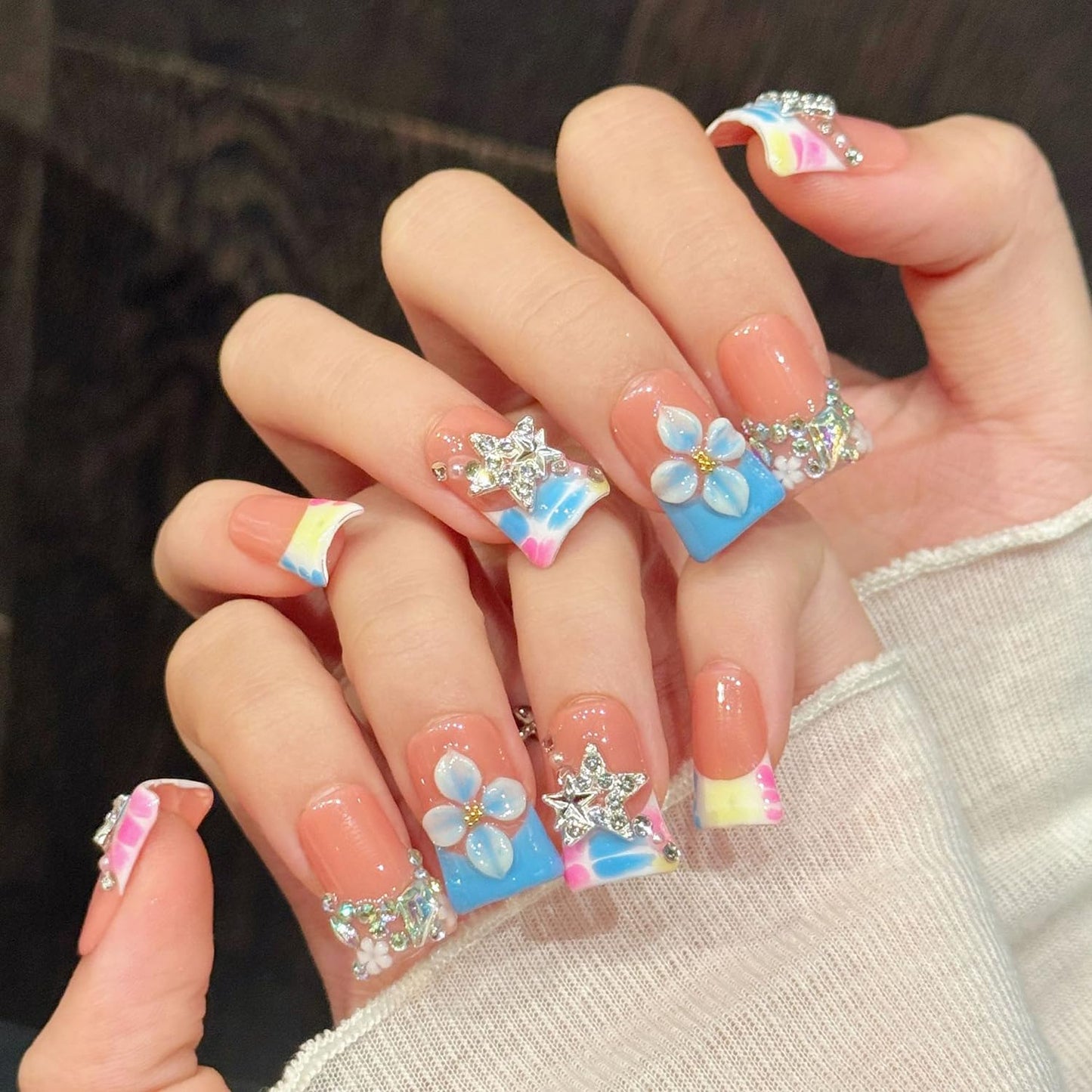 10 Pcs Handmade Duck Press on Nails Medium Length Fake Nails 3D Flower and Rhinestone Designs False Nail Reusable Artificial Blue Full Cover Acrylic Nail Press Ons for Women Girls (Size M)