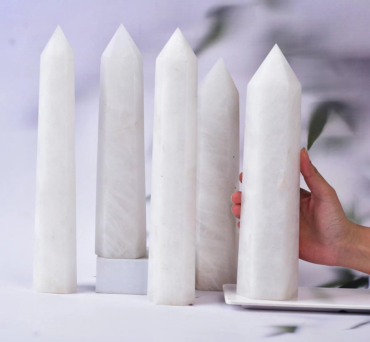 AMOYSTONE Large White Crystal Quartz Wand 1PC Healing Crystal Stone Obelisk Tower 6 Faceted Column Reiki Chakra Meditation Gift 2.2-2.6 LBS
