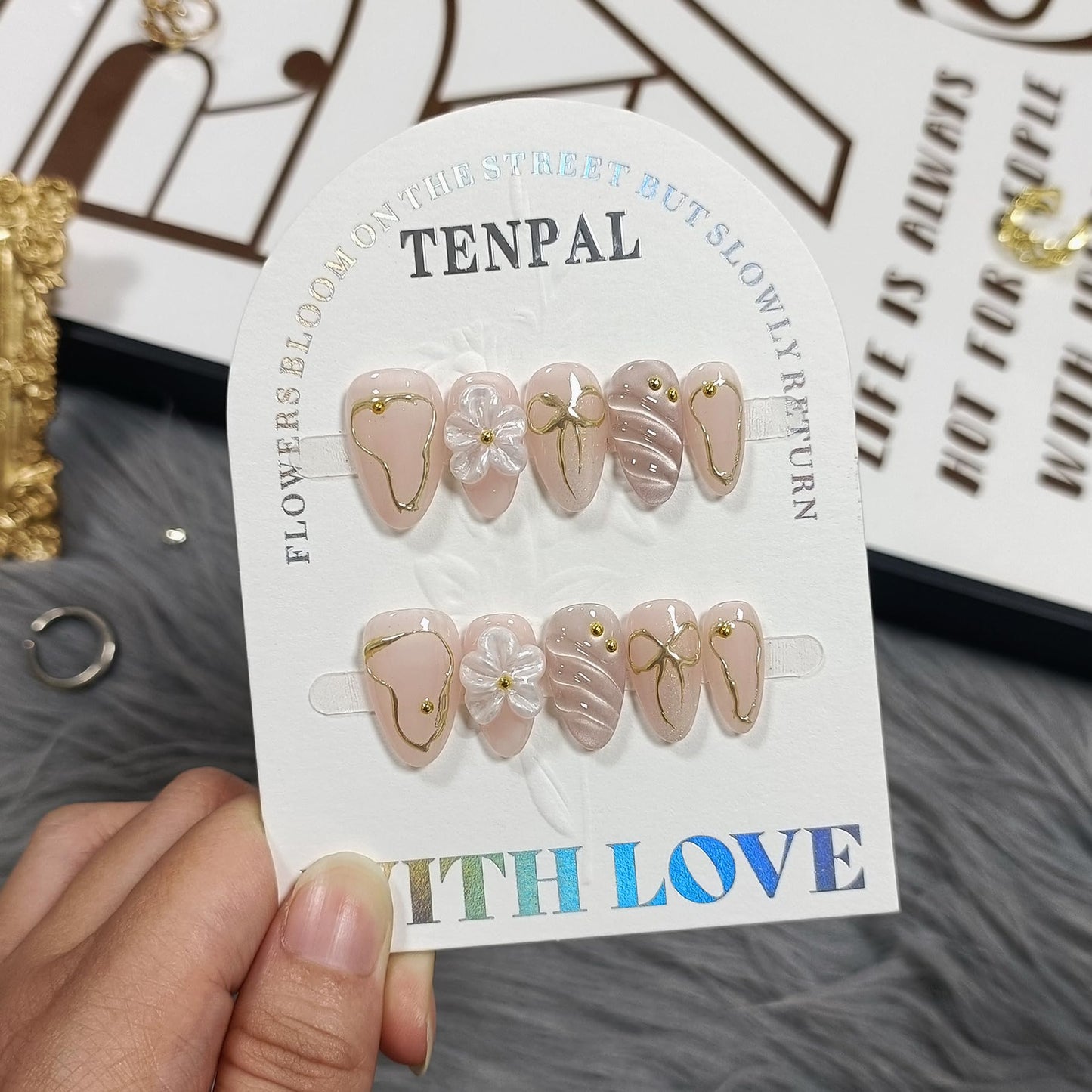TENPAL 10Pcs Short Almond Oval Press On Nails With Tools,Nude Pink Fake Nails with 3D Flowers & Cat Eye Designs,Glitter Gold Edge Glue on Nails, Glossy Handmade Acrylic False Nails for Daily Party(XS)