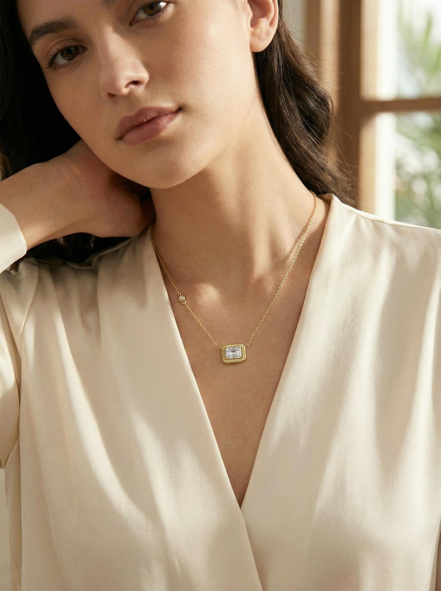 Milan Chiva 14K Gold Chunky Choker Plated Necklace for women, Dainty Trendy Non Tarnish Pendant Charm Necklaces Fashion Jewelry for Women Diamond ABU-MNS-1079GD