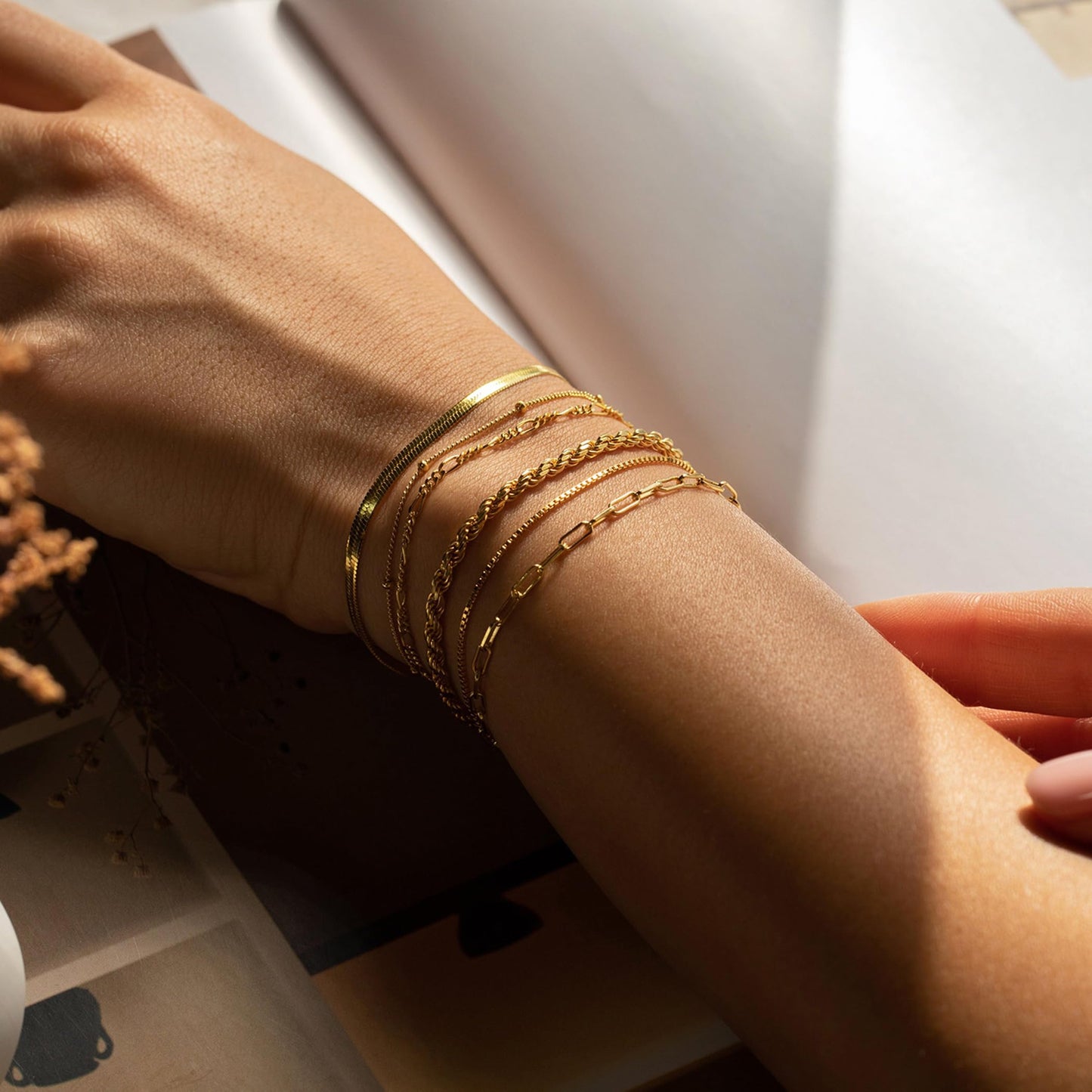 Amicon 14K Gold Plated Bracelets Set for Women – 7Pcs Dainty Stackable Tarnish-Resistant Paperclip Chain Jewelry Gift