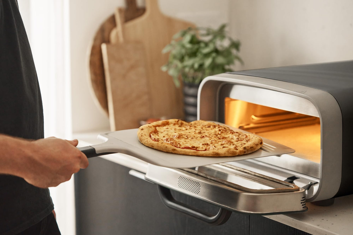 Ooni 12” Compact Pizza Peel - Aluminum Metal Pizza Peel 12 Inch, Lightweight Pizza Turning Peel with Handle, Pizza Oven Accessories