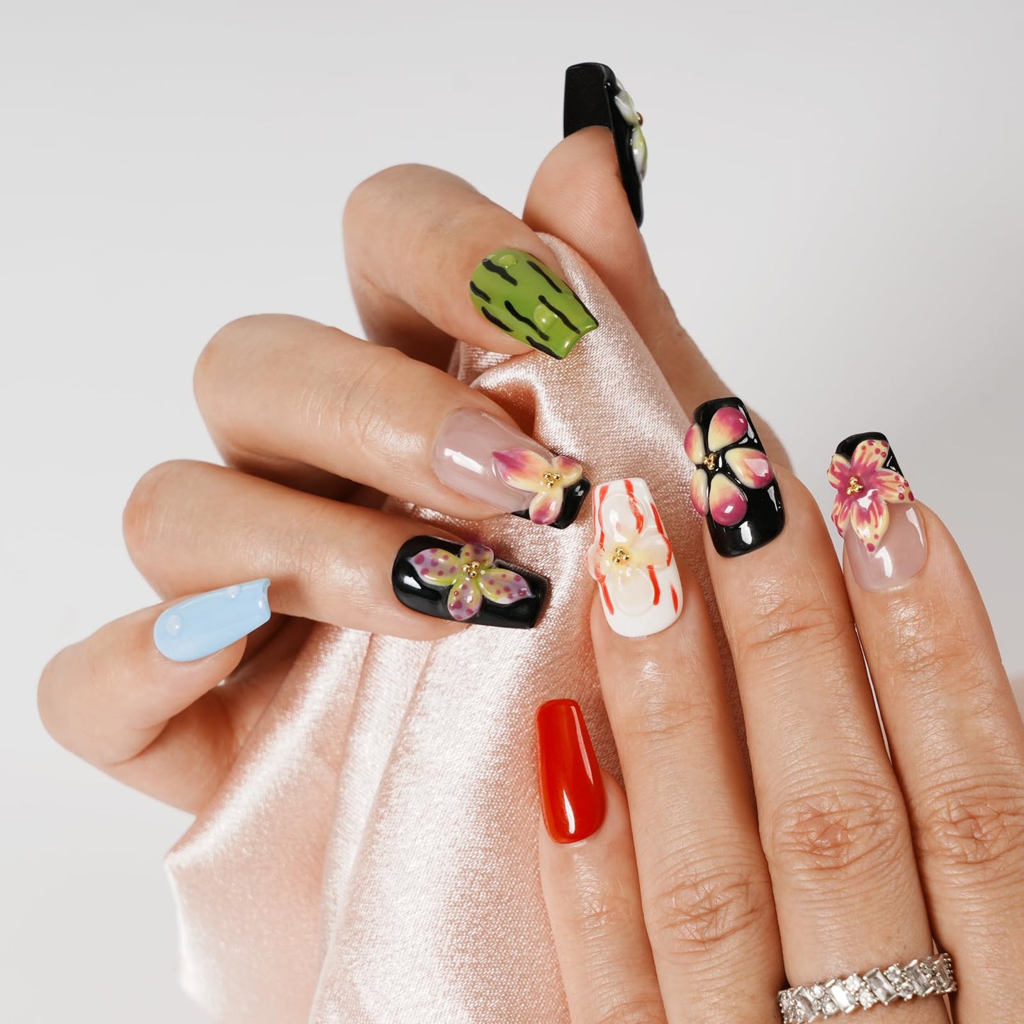 Tesytto Dopamine Tropical Press-On Nails Short Coffin, 3D Floral French Tip Glossy Fake Nails Nail Art for Summer Beach (Tropical Floral Shadow,S)