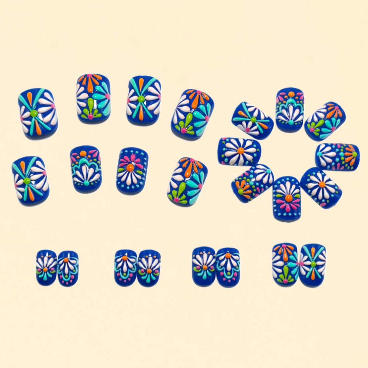 24Pcs 3D Flower Press on Nails Short, Square Fake Nails Press ons with Daisy Designs Blue False Nail Spring Summer Glue on Nail, Floral for Women Manicure Art Set