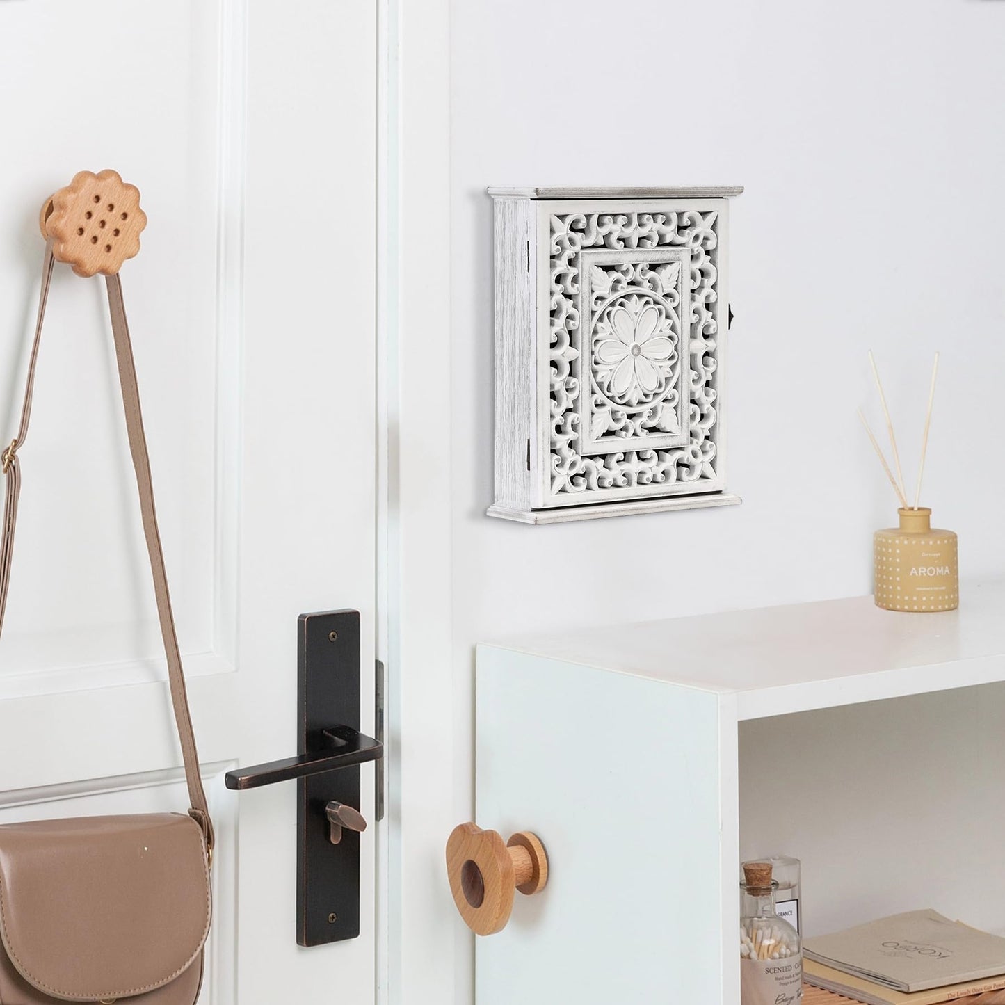 AHUONEL Wooden Key Holder for Wall, Key Box Key Cabinet, Key Hooks Wall Mounted Key Hangers Rustic Decorative Key Rack with 6 Key Hooks for Home Office Entryway Hallway Bedroom Living Room
