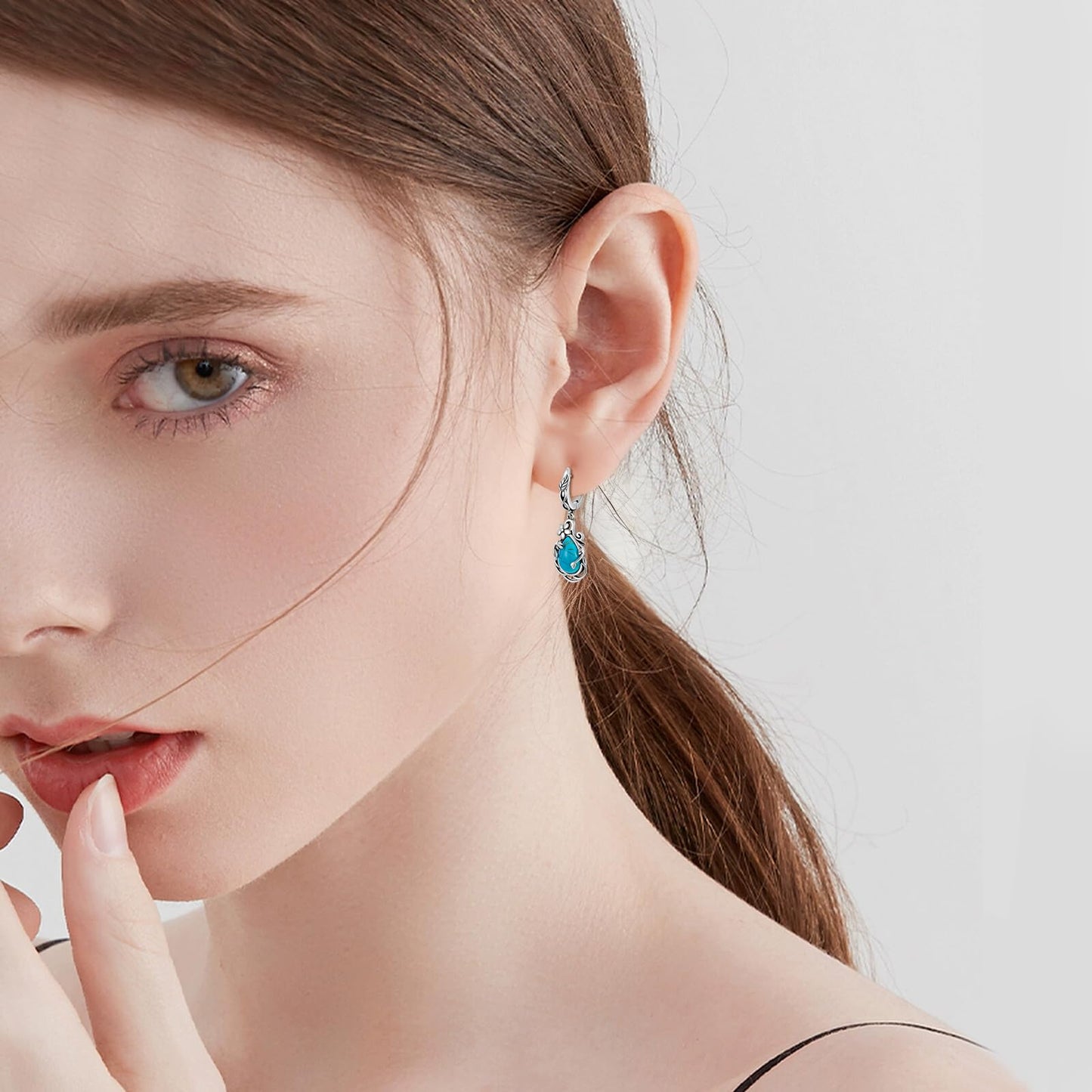 Eetaitai Natural Turquoise Dangle Earrings for Women Leaf Vine Flower Latch Back 925 Sterling Silver Earring Vintage Oxidised Boho Jewelry Mothers Day Gifts for Mom Wife Sister