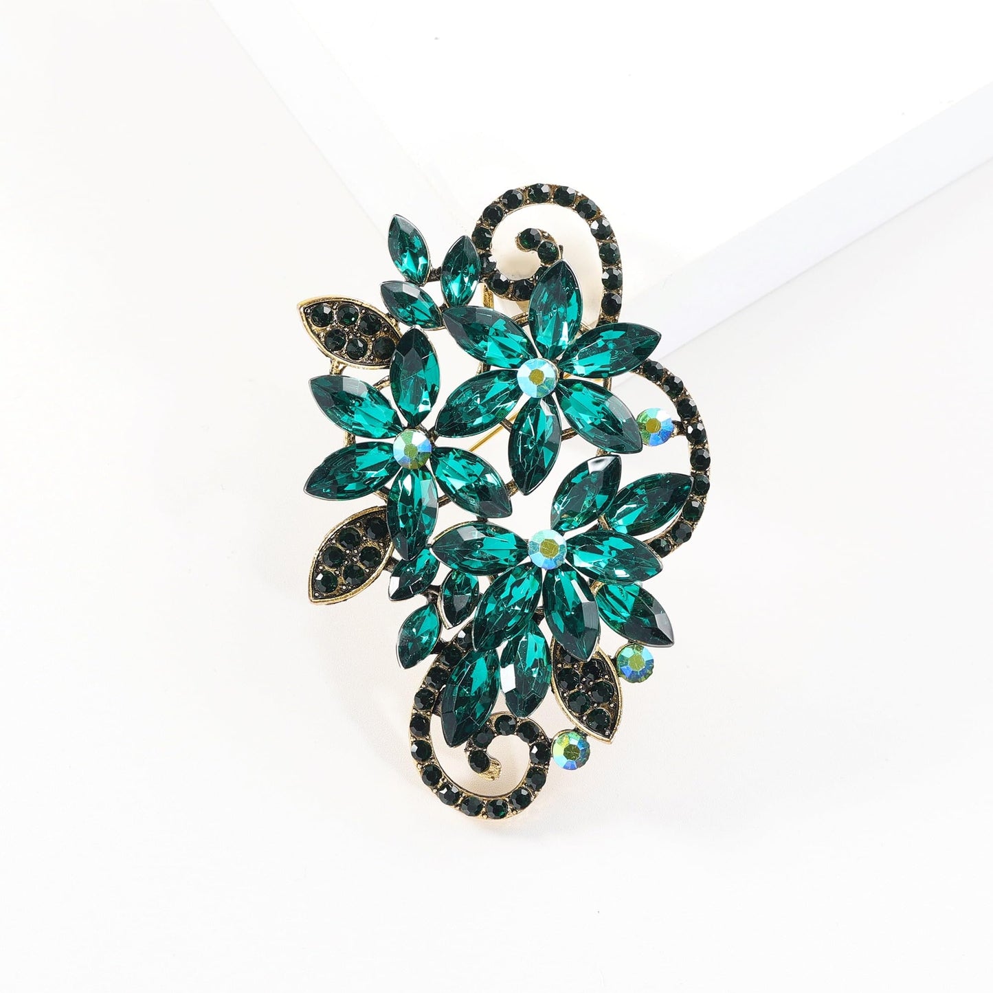 YOQUCOL Vintage Emerald Green Austrian Crystal Rhinestone Flower Shape Brooch Pin For Women