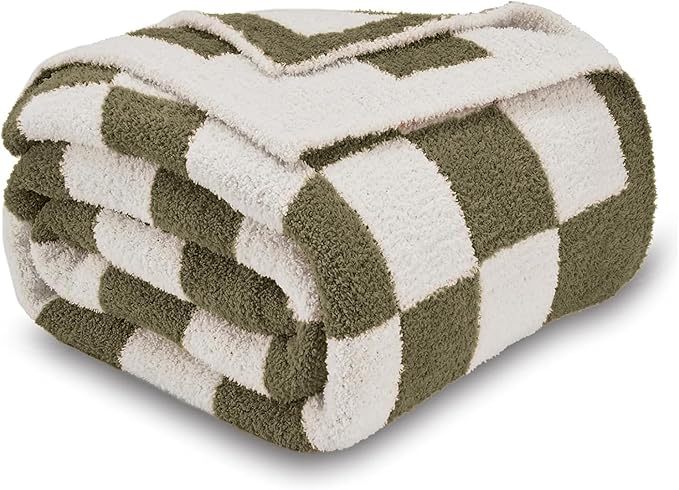 CozeCube Checkered Blanket, Ultra Soft Cozy Olive Green and White Throw Blanket, Warm Cozy Knit Fuzzy Plush Checkerboard Throw for Couch Bed Sofa, 50"x60"