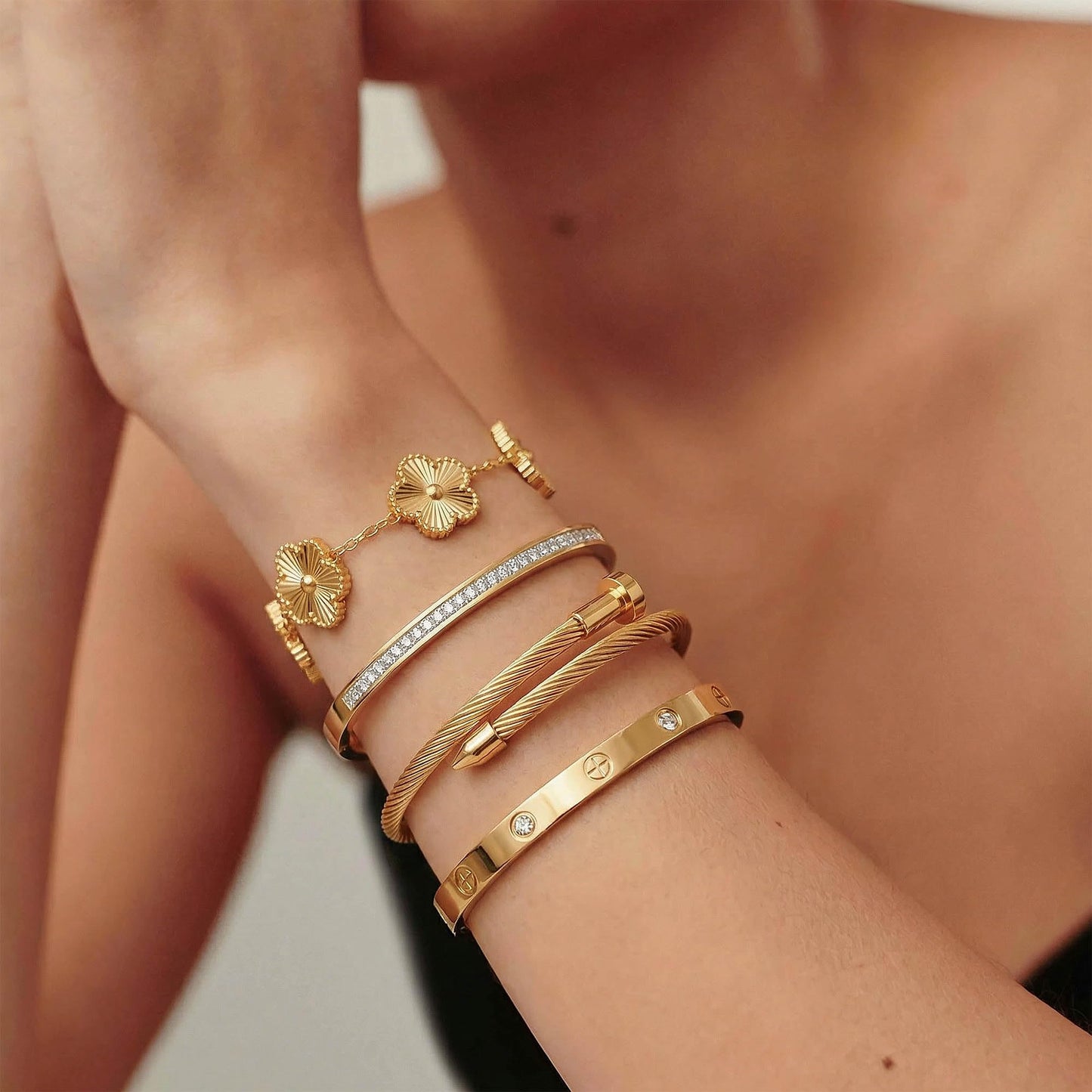 ISELBDR 18K Gold Bracelets for Women - Stackable Clover & Nail Love Bangle Set - Non-Tarnish Stainless Steel Jewelry for Valentine's, Mother's Day & Christmas (Gold-2)