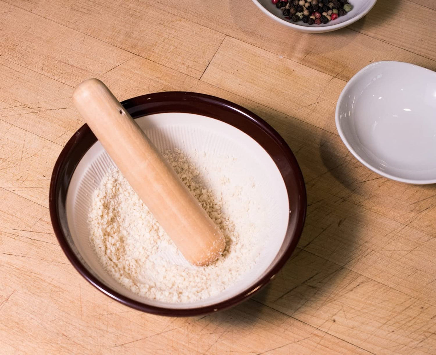 Japanese Mortar and Pestle - Suribachi Set - Wooden Pestle and Mortar for Crushing Sesame Seeds, Garlic and Herbs - Ceramic Mortar Bowl Herb Grinder