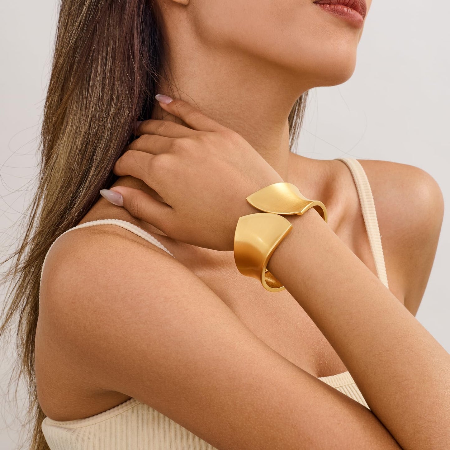 Chunky Brushed Golden Bangle Bracelet Matte Finish Statement Thick Gold Plated Cuff Bracelet for Summer