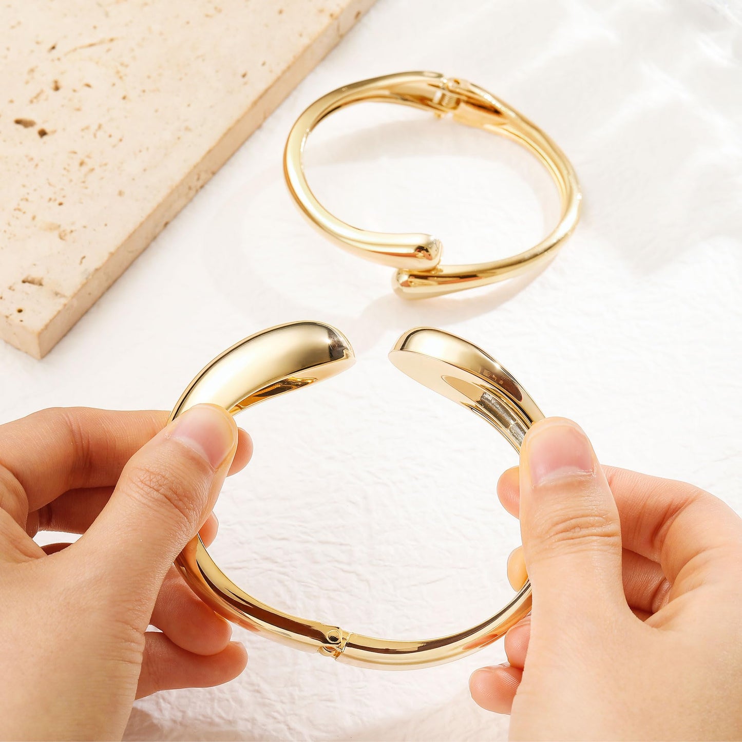 M MOOHAM Chunky Gold Bangle Bracelets for Women, Dainty 14k Gold-Plated Chunky Stackable Statement Bangle Twist Cuff Bracelet Stack Set for Women Trendy Jewelry Gifts