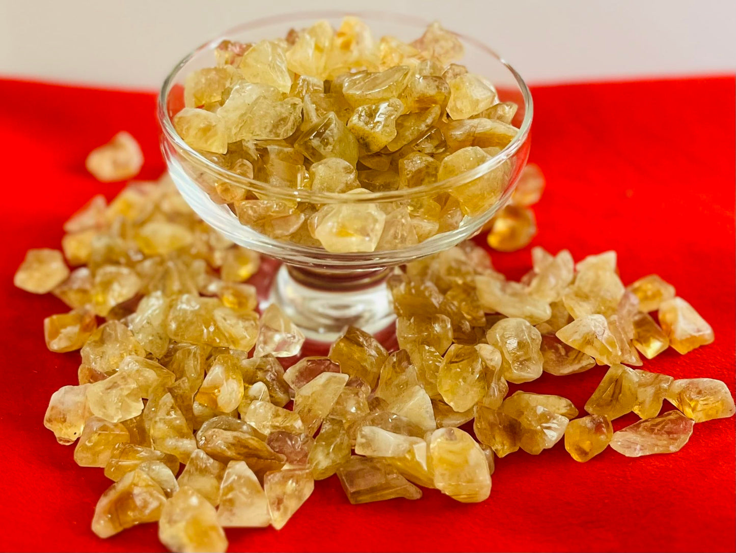 Indian Consigners Natural Crushed Polished Tumbled Gem Stone Chips, Decoration & Healing Crystals (Citrine)