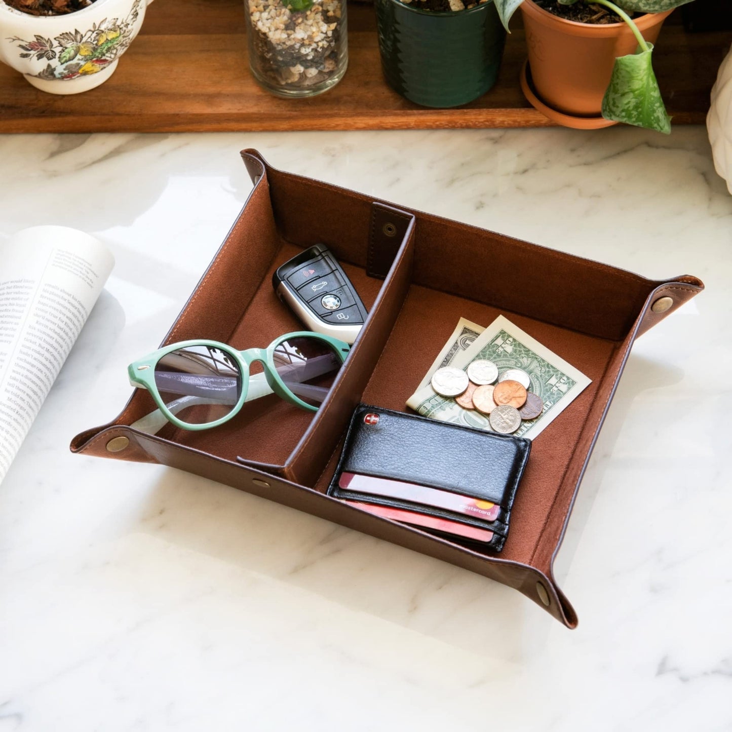 Londo Leather Tray Organizer - Practical Lightweight Water Resistant Computer Table Desk Storage Box for Wallets, Watches, Keys, Coins, Cell Phones and Office Equipment