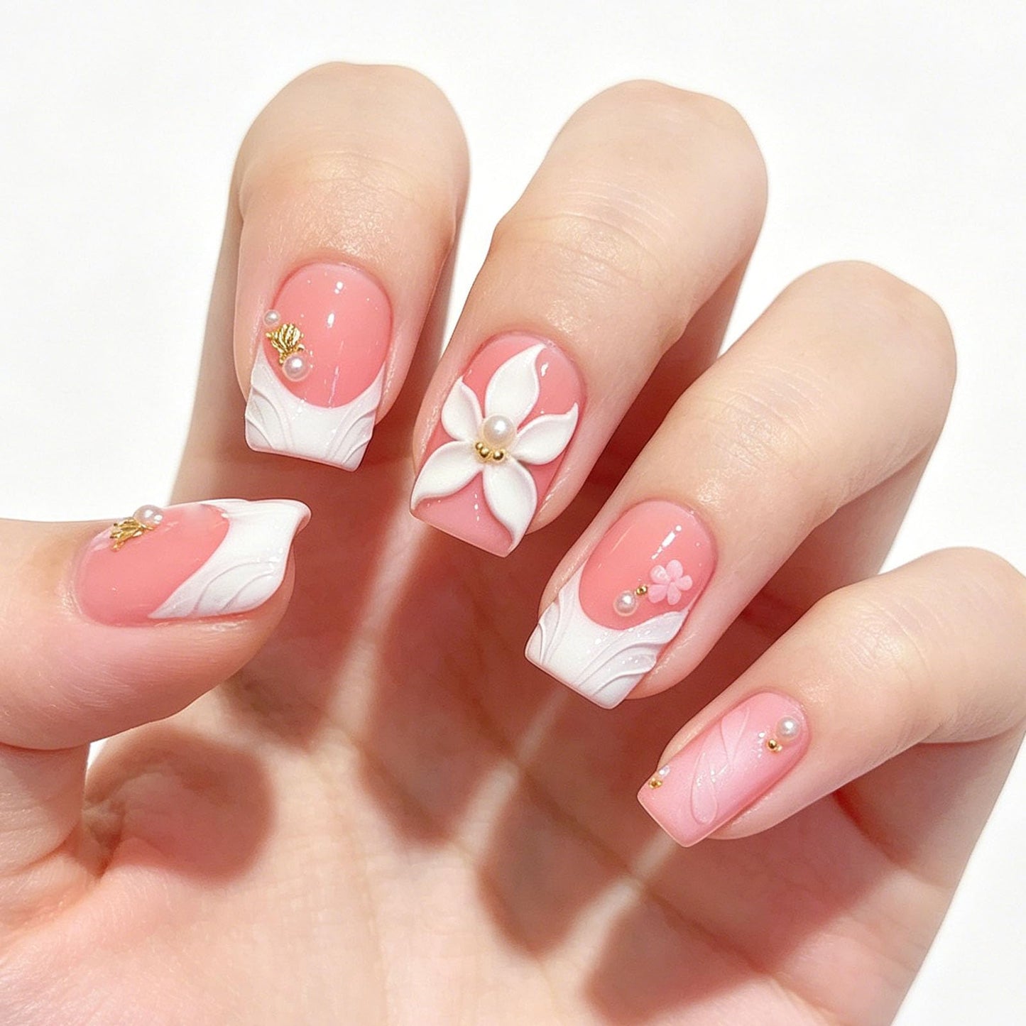 10 Pcs Handmade Press on Nails Short Square Fake Nails with 3D Flower Peal Design White French Tip False Nails Short Press Ons Nails Square Pink Acrylic for Women M Size
