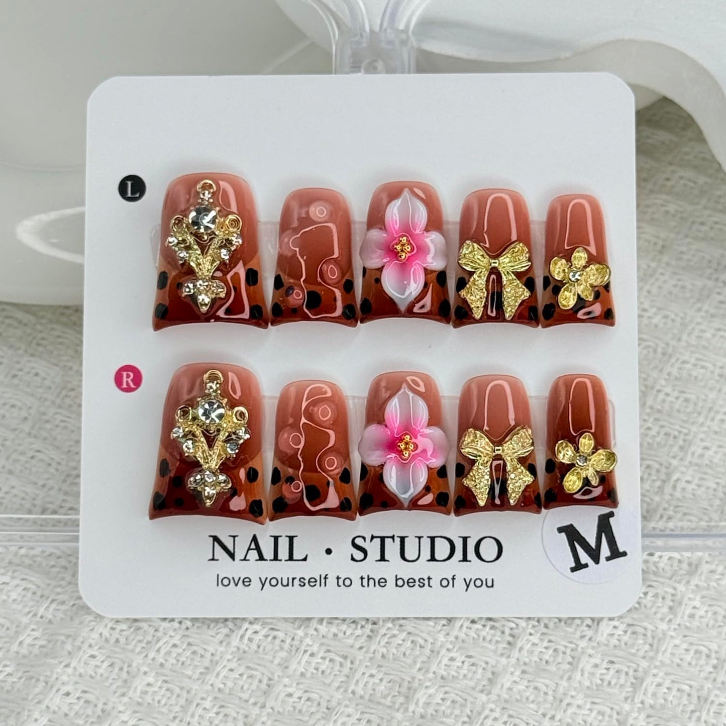 Handmade Press on Nails Short Duck Fake Nails Leopard Print Gradient French Design Luxury Gems False Nails Gold Bow and Flower Handmade Press ons Nail Reusable Nails for Women Decorations (Size M)