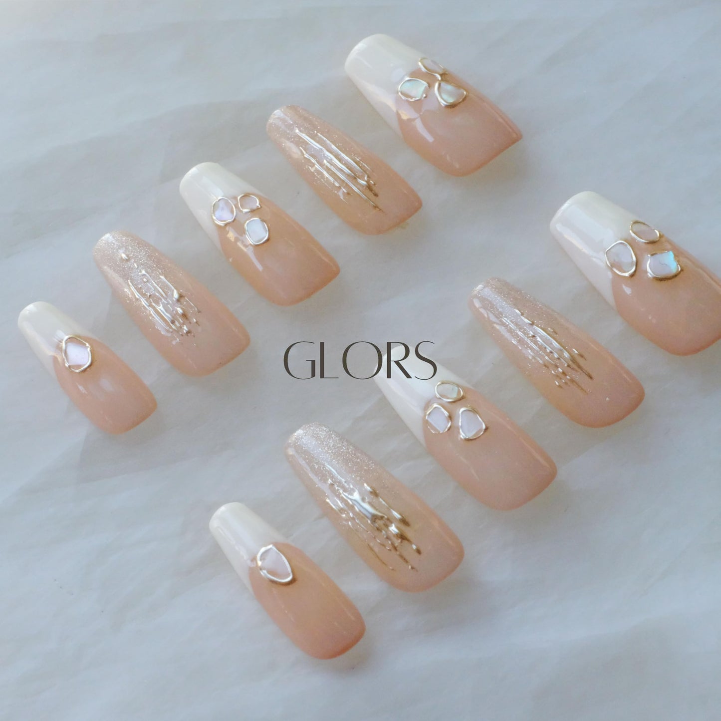 GLORS Handmade Press On Nails, Long Ballerina Shape, Pink and White Shell Design, 10 Pieces (Small,LB)