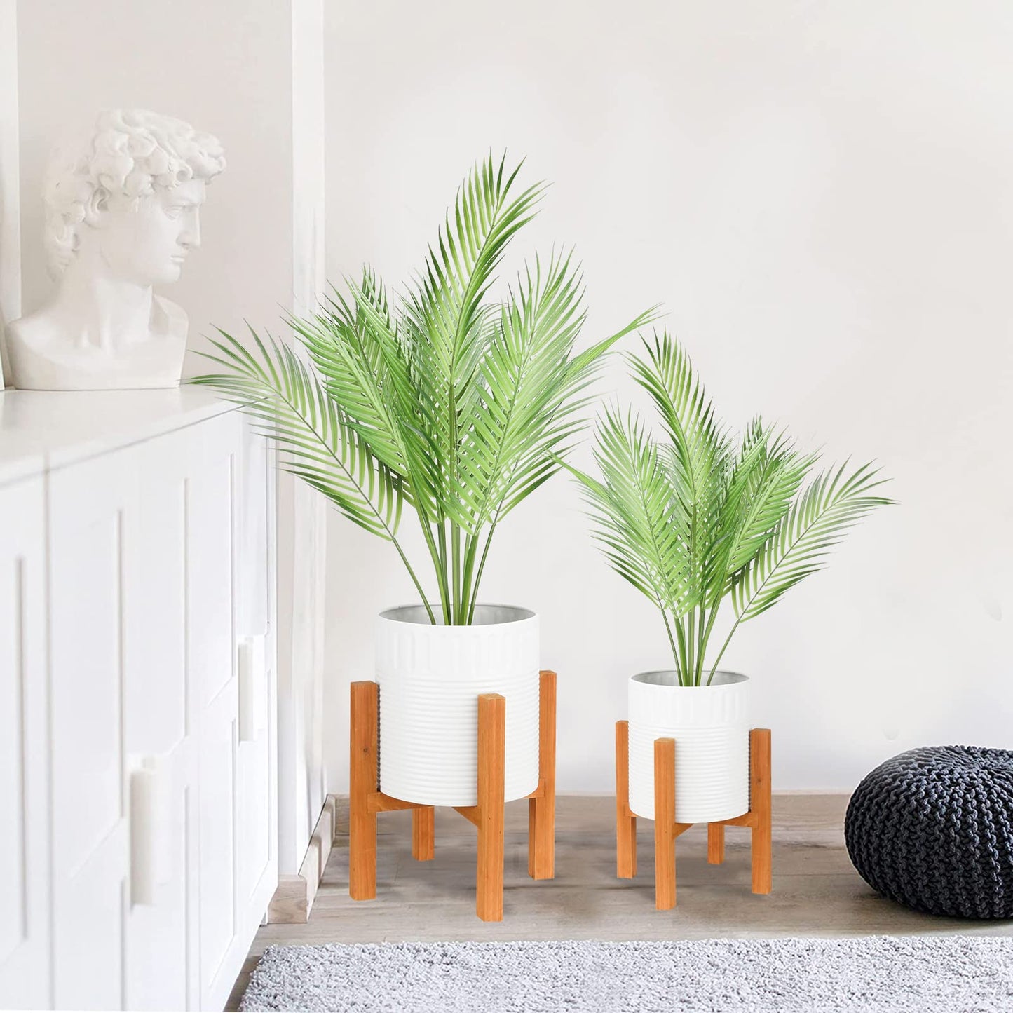 Chonsun 2-Piece White Metal Planter Set with Wood Stand, Indoor Mid Century Modern Planters with Drainage, 8" & 10"