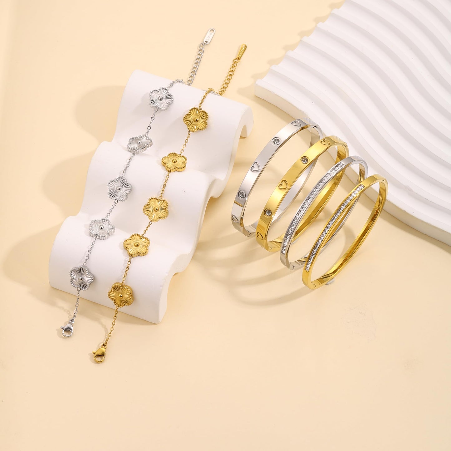 Acnode Gold Clover Bracelets for Women - Stackable Stainless Steel Nail Bracelet, Friendship & Love Bangle - Trendy Jewelry Set, Ideal Birthday Gift (Gold 3PCS)
