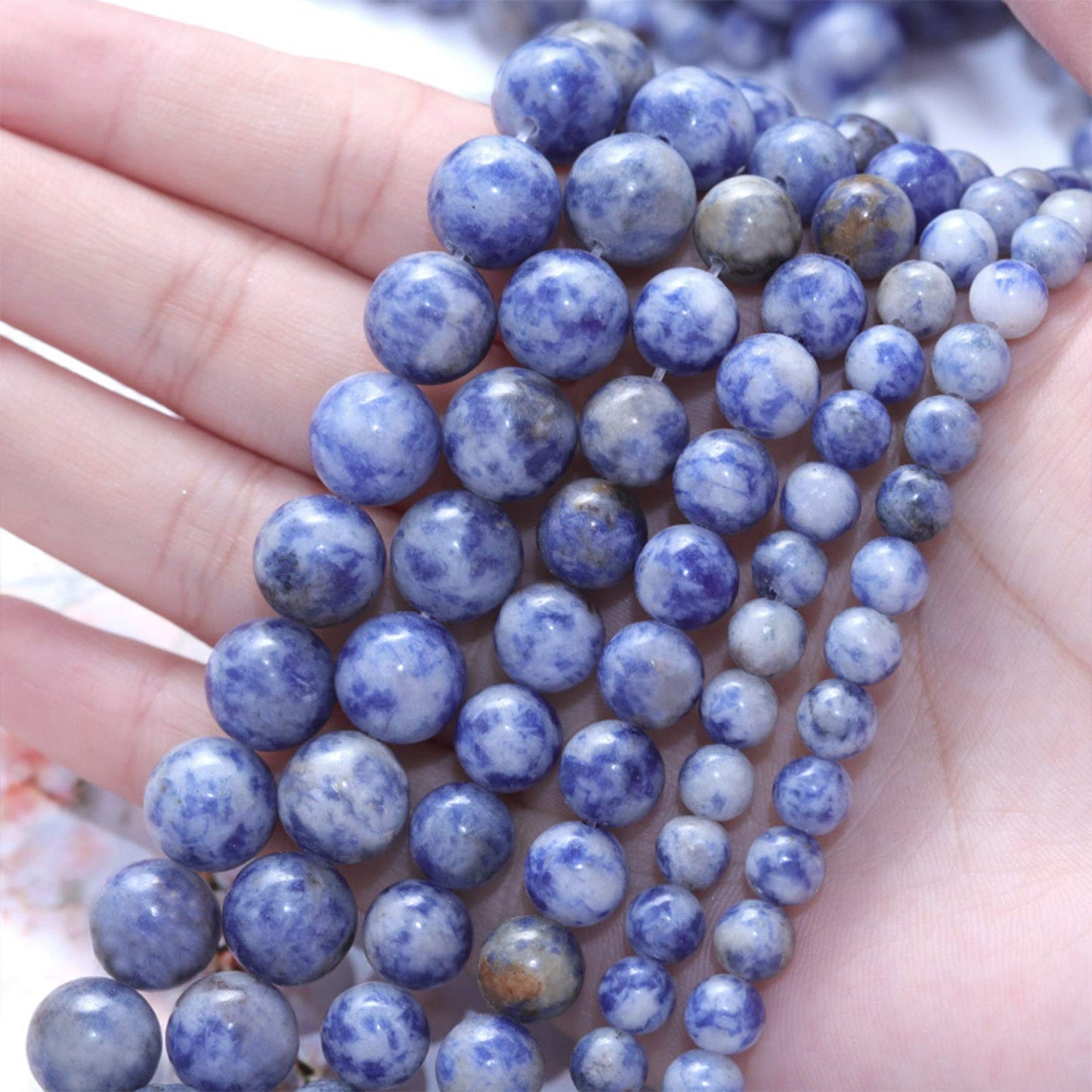 Filluck Natural Stone Beads 8mm Bule Sodalite Polished Round Smooth Gemstone Beads for Jewelry Making 15 Inch(Bule Sodalite,8mm)
