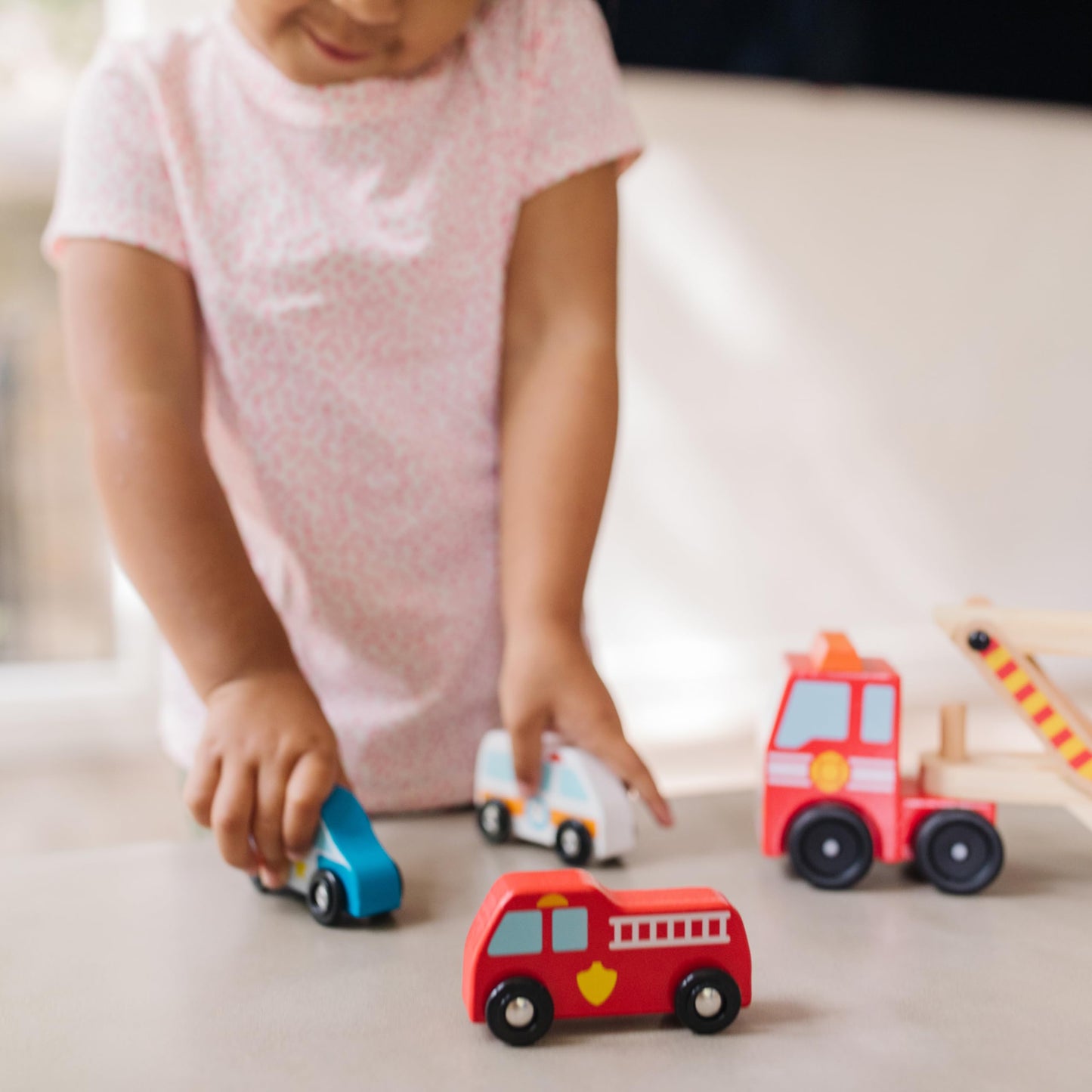 Melissa & Doug Emergency Vehicle Carrier Wooden Truck with 4 Rescue Vehicles