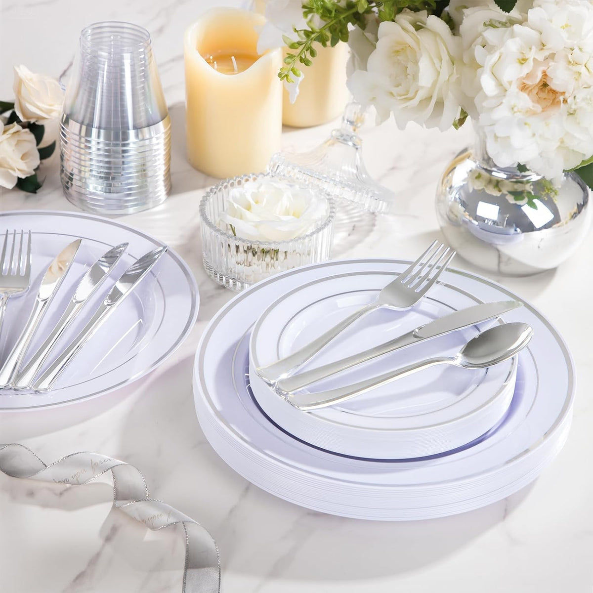 WELLIFE 600 PCS Silver Disposable Dinnerware Set for 100 Guests, Wedding Plates Silver Plastic Plates for Party, 100 Each-Dinner & Salad Plates, Cups, Forks Knives Spoons for Wedding and Anniversary