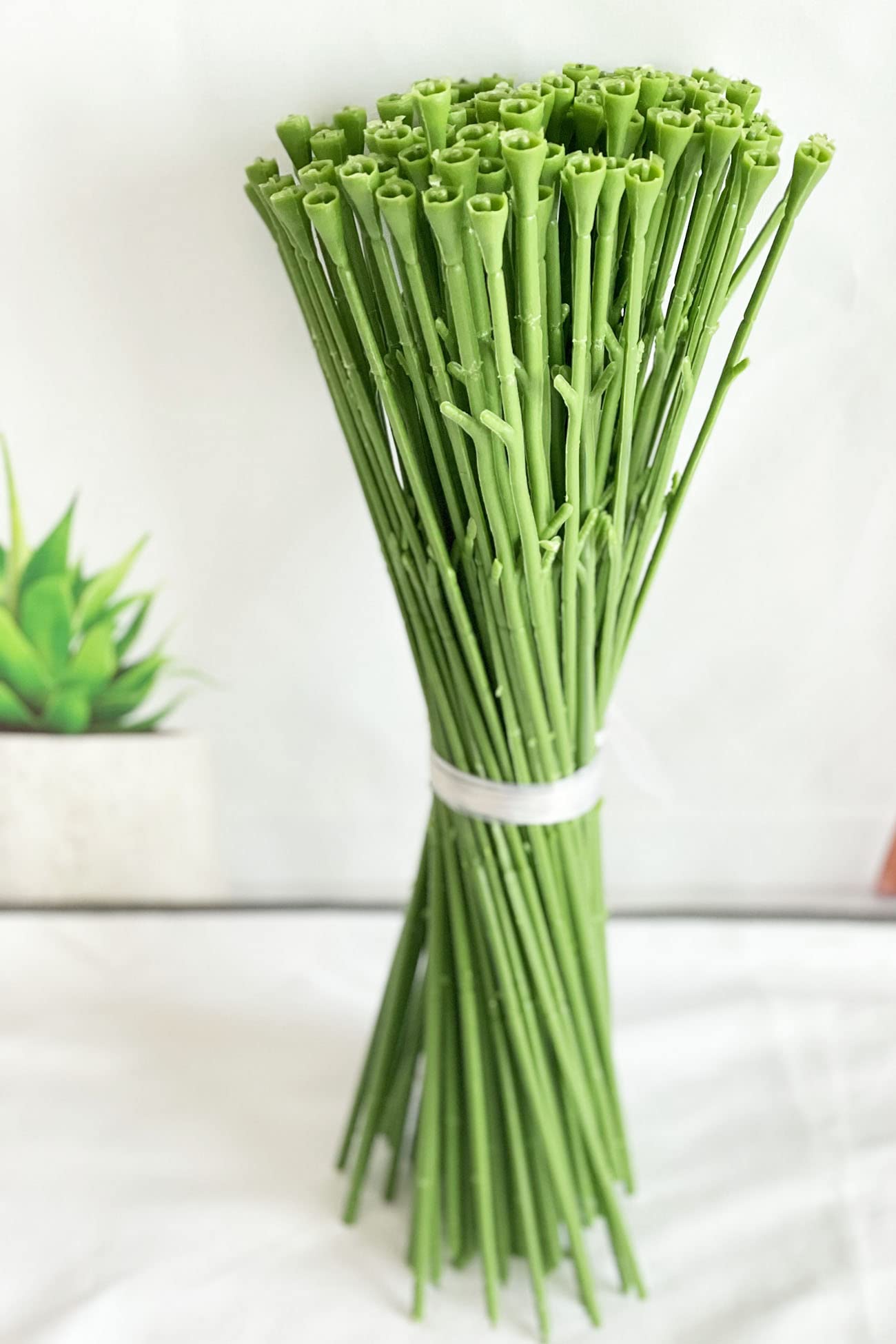 Yesok 100Pcs Floral Wire Stem Plastic Artificial Flower Floral Green Stem Wire DIY Craft Bouquet Making Floral Arrangement Tools
