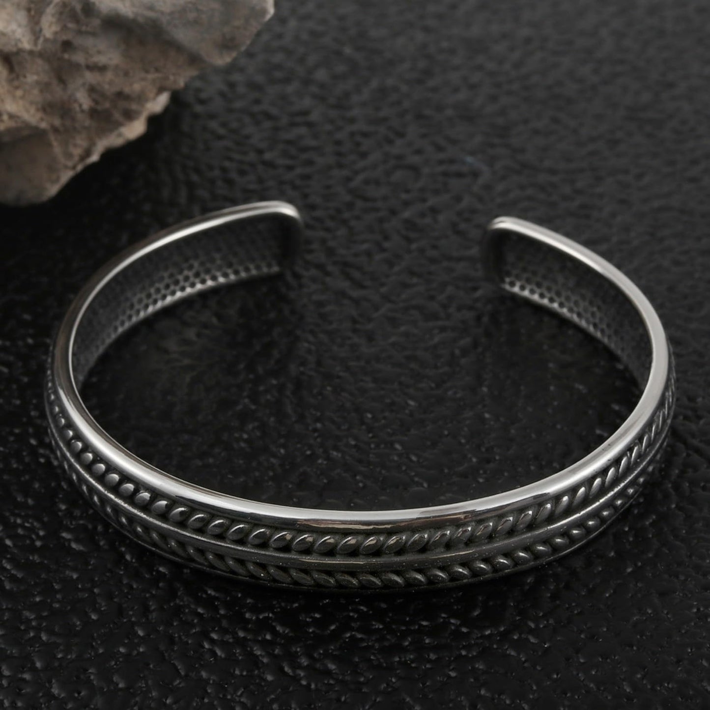 Handmade 925 Sterling Silver Cuff Bangle Bracelet for Men &Women Boho Classical Engraved Leaf Open Adjustable Bracelet Silver Statement Stackable Bangles Minimalist Wristband Cuffs Gifts for Him