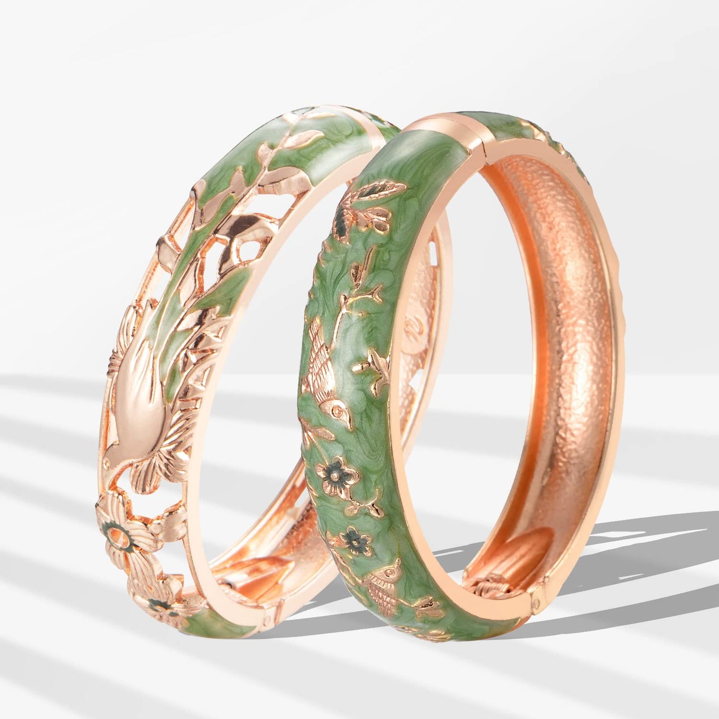 UJOY Colors Handcraft Jewelry Cloisonne Bracelet Enamel Hollowed Bird Spring Hinged Womens Bangles Gifts Box 88A31-55C49 Green