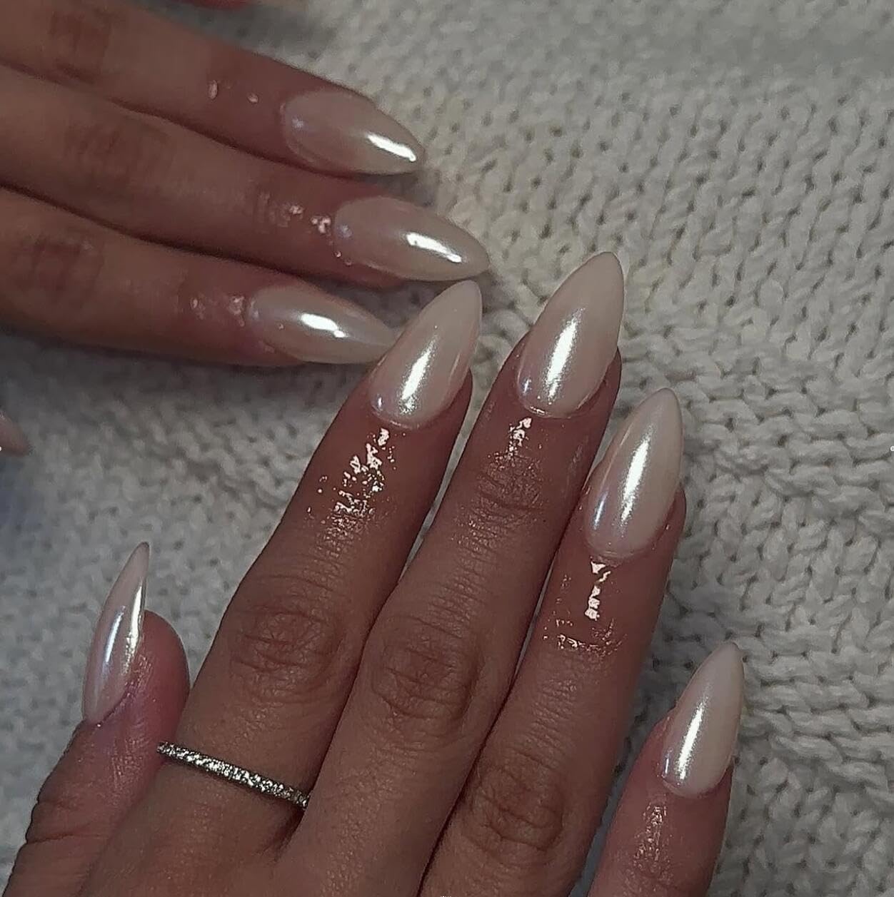 Milky White Press On Nails Almond - KQueenest Chrome Press On Nails Medium, Pearlescent Fake Nails Press ons, Glitter Glue on Nails Medium Stiletto, Glazed Gel Stick On Nails for Women Wedding Wear