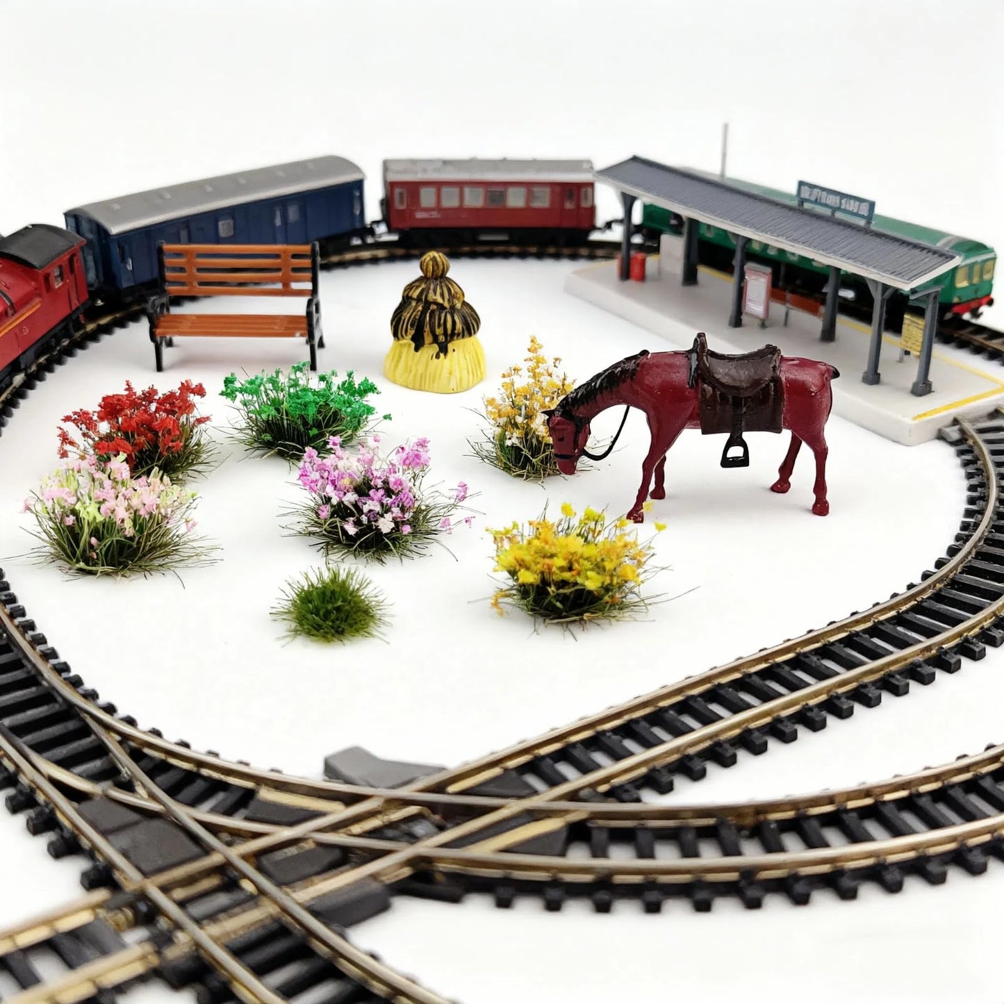 gdeplok 90 Pcs Miniature Flower Clusters Static Grass Clusters, for DIY Model Railway Scenery Train Landscape & War Game Terrain Layouts (B)