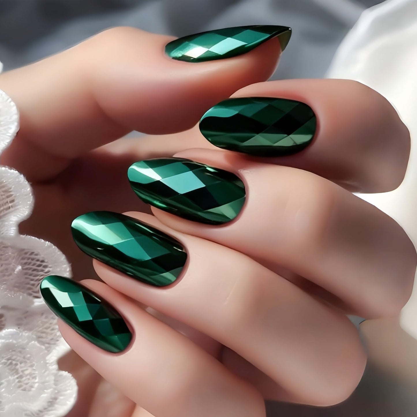 RUOKEXIN Almond Press on Nails Medium Length Fake Nails Green Chrome False Nails with 3D Rhombus Designs Full Cover Nail Press ons Sparkly Artificial Nails for Women 24Pcs