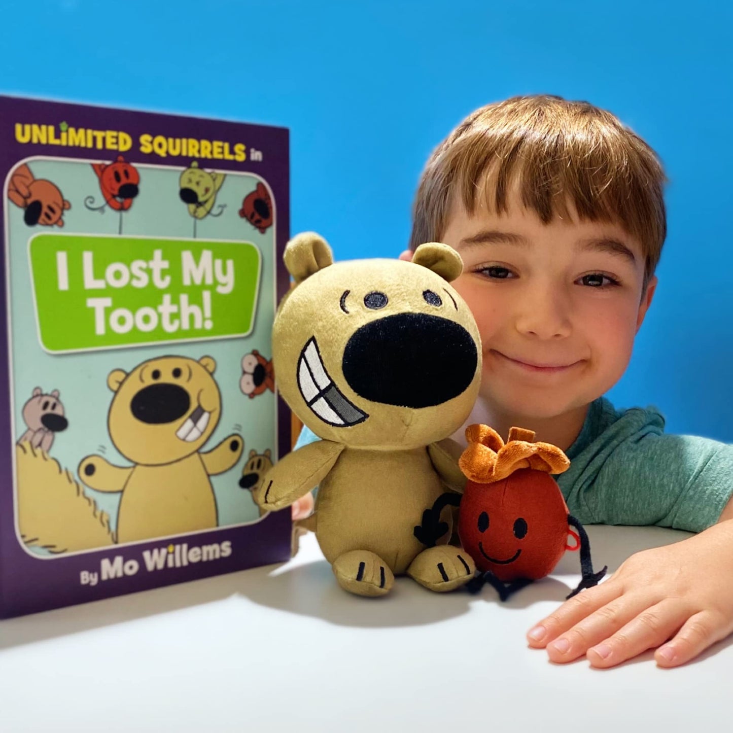 YOTTOY Mo Willems’ Collection/Zoom Squirrel & Acorn Soft Stuffed Plush Toy Pair- 8” & 3” Sitting