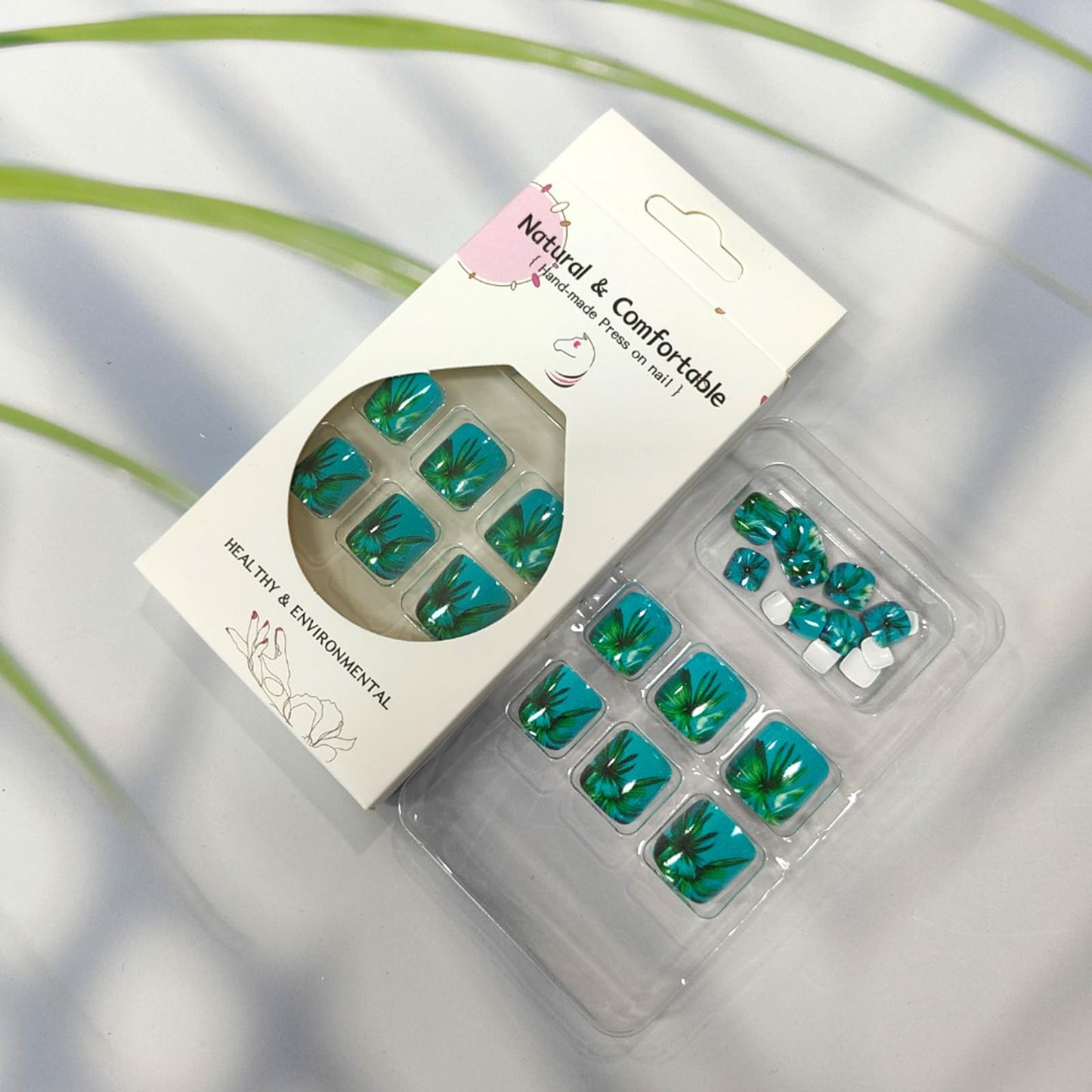 Summer Press on Toenails Short Square Fake Toe Nails with Coconut Tree Leaves Design Glossy Blue Glue on Toe Nails Green Leaf False Toenails Full Cover Acrylic Toenails for for Women