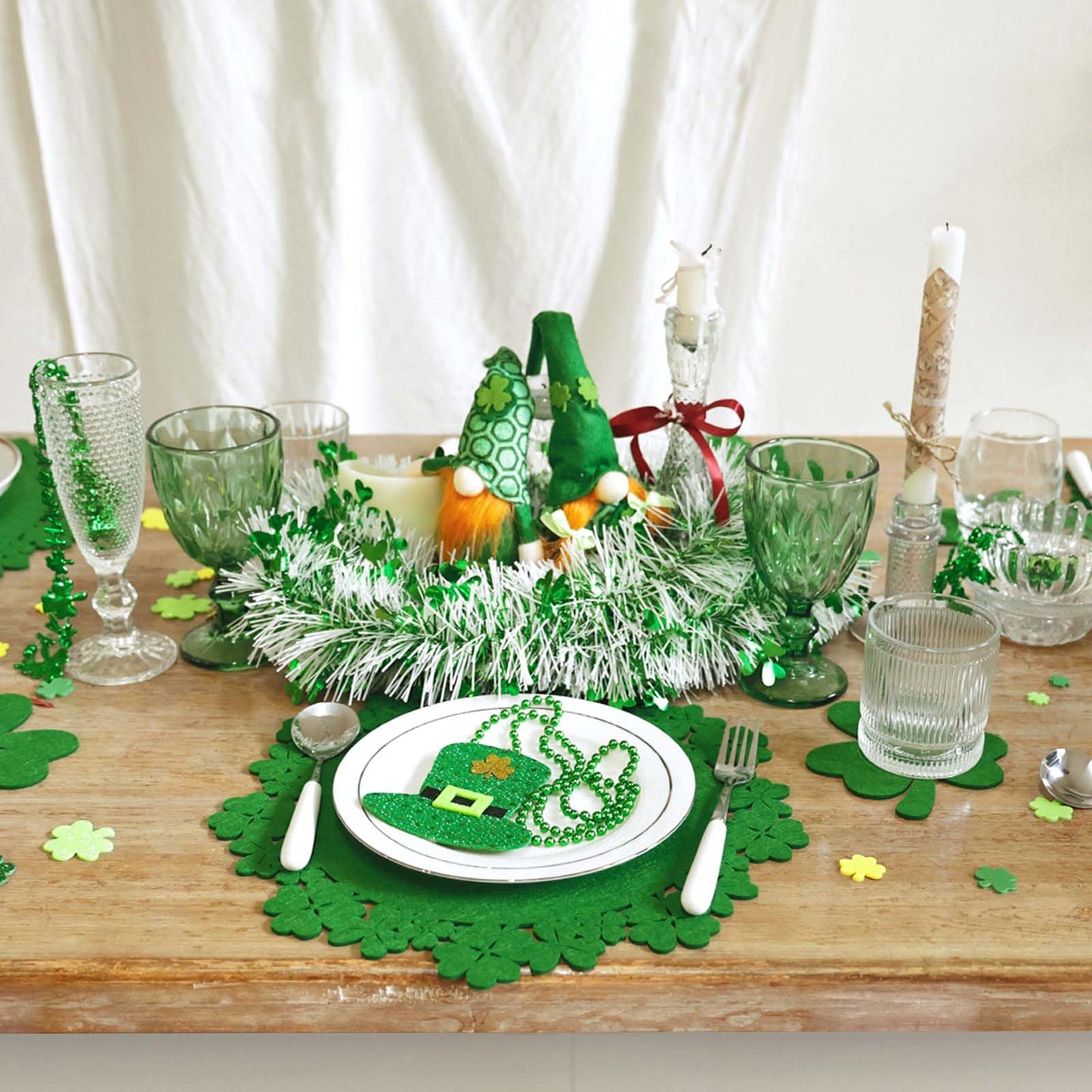 Noctiflorous St. Patrick’s Day Shamrock Green Round Felt Placemats with Coasters Set of 6 Table Decoration Durable Heat-Resistant Non-Slip Washable Place Mats Indoor Outdoor Kitchen Dining Table Mats