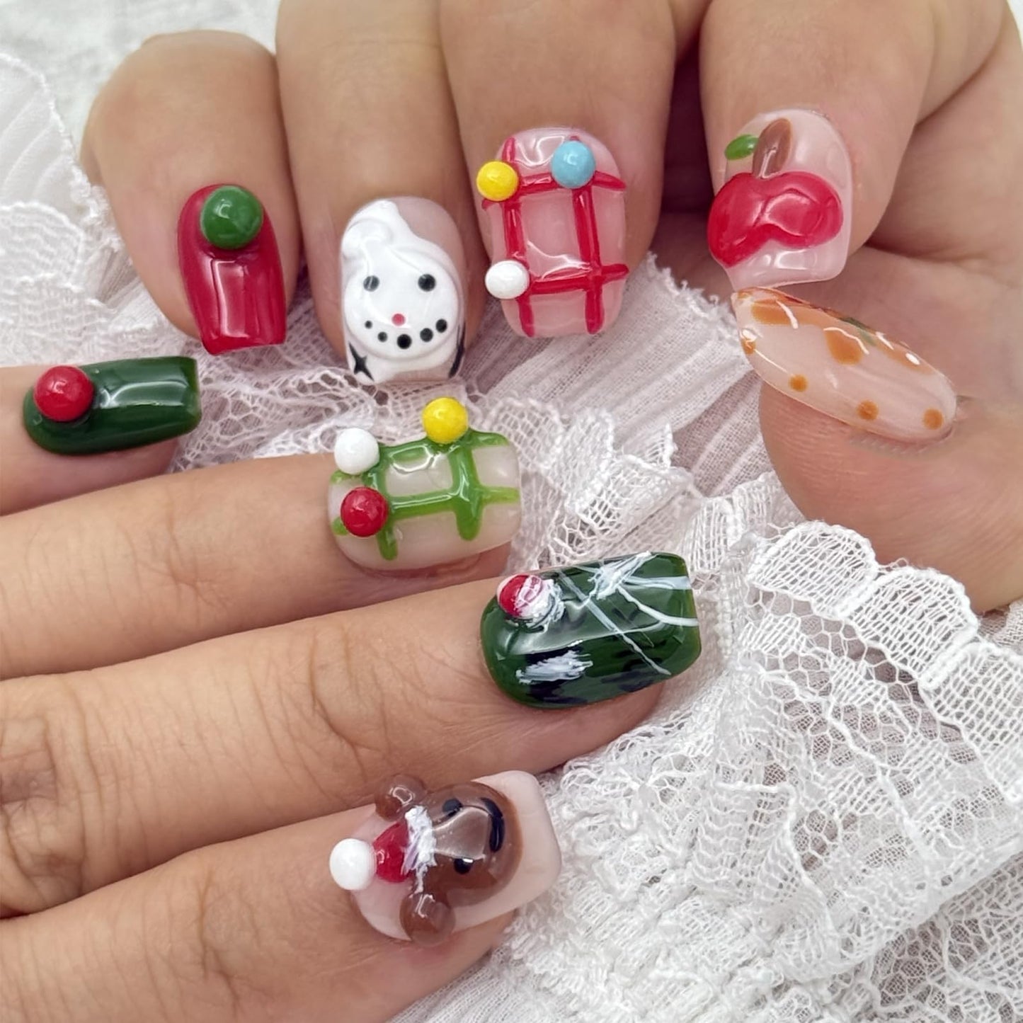 Christmas Short Square Press-On Nails, 3D Holiday Designs with Snowman and Bear, Festive Artificial Nails, for Women Girls Holiday