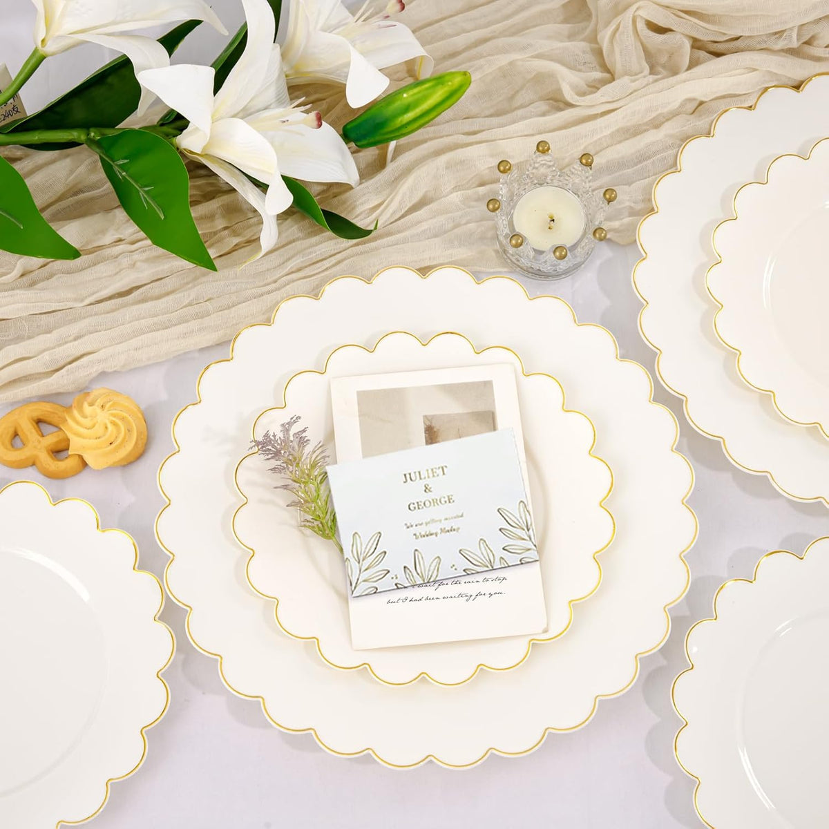 LIYH 120 Pcs Ivory Plastic Plates Disposable Heavy Duty Thanksgiving Plates - Gold Rim Fancy Scalloped Plastic Party Plate Wedding Plate for Birthday Party Thanksgiving Day