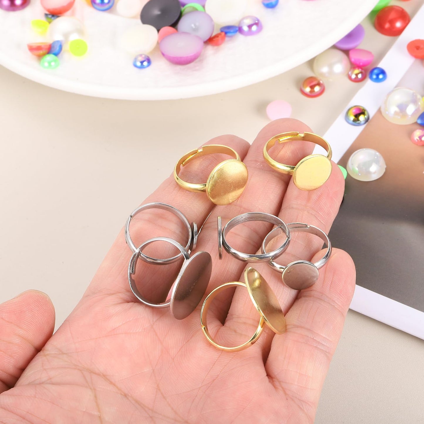 MECCANIXITY 20Pcs Metal Ring Base Blank, 6/8/20/12/14mm Adjustable Pad Cabochon Ring Blank Base Flat Bezel Tray for Jewelry Making Finding DIY Craft, Silver/Gold