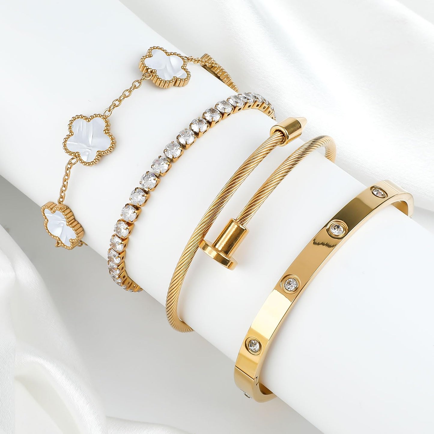 18K White Gold Plated Clover Bracelet Bangle Set, 4pcs Stackable Four Leaf Gold Bracelet Set for Wife Mom Girlfriend