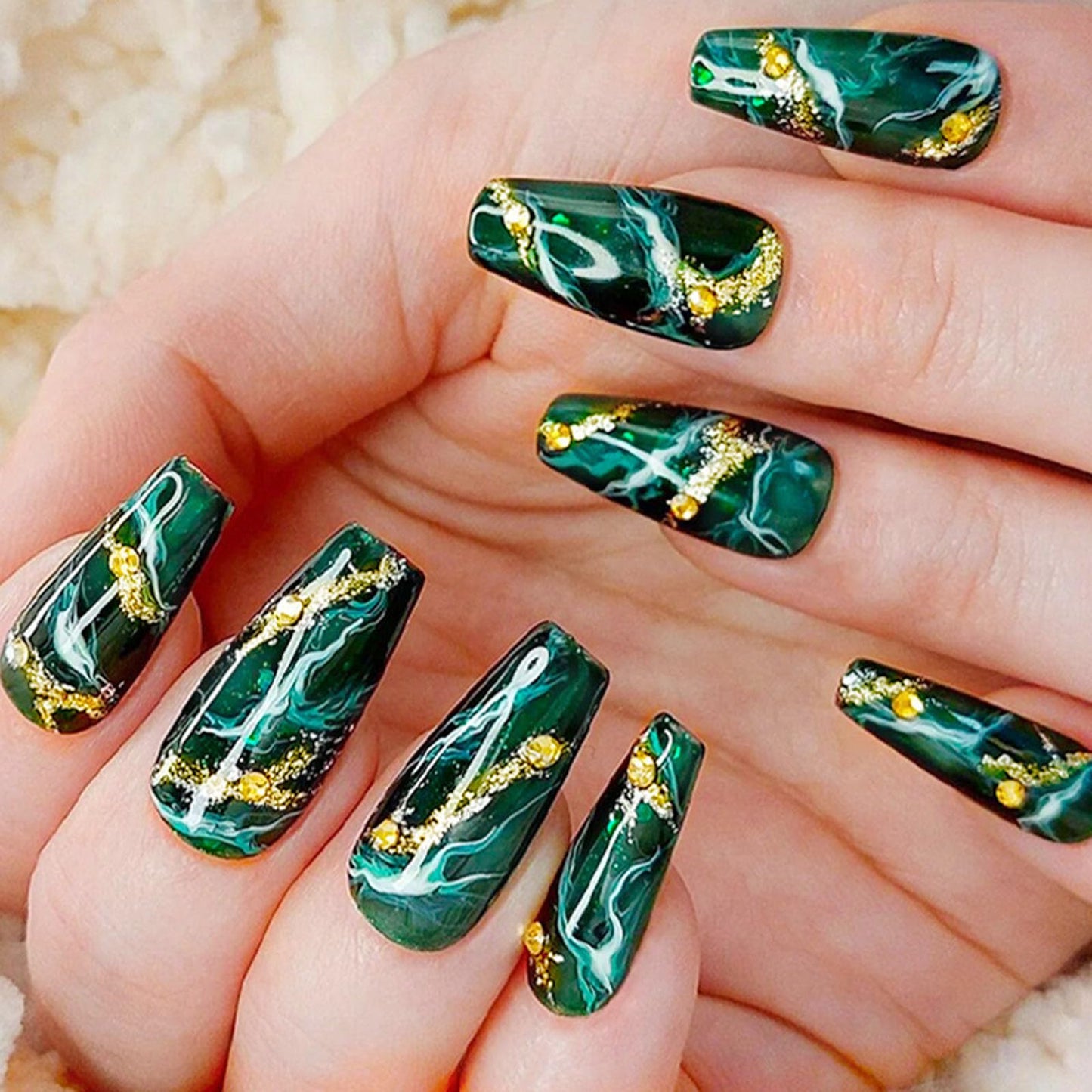 Medium Press on Nails Coffin Fake Nails with Golden Glitter Lines Rhinestones Designs Glossy Nails Press ons Green Gradient Glue on Nails Acrylic Artificial Stick on Nails for Women 24Pcs