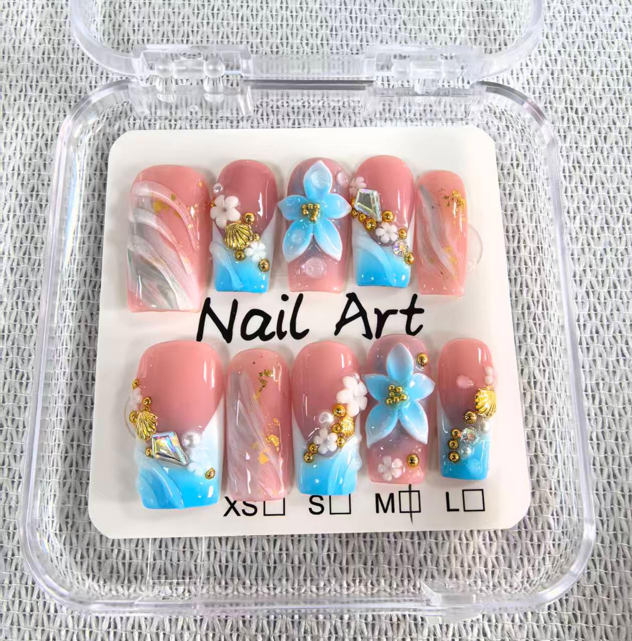 Handmade Press on Nails Medium Square Fake Nails Blue French Tip with 3D Flower Designs luxury Pearl Charm Glossy Cute Beach Acrylic Nails for Women 10pcs (Size M）
