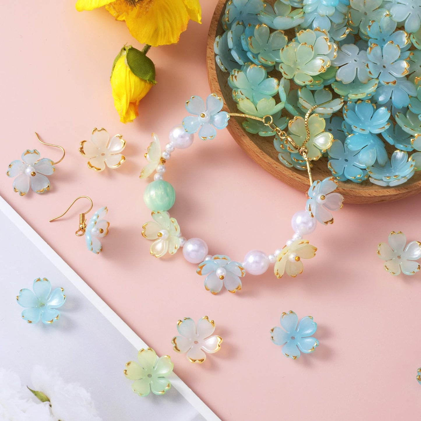 CustomyLife 100pcs Cherry Blossom Beads, 5-Petal Gradient Acrylic Flower Beads, Mini Spacer Hair Accessories Halloween Christmas for Bracelets Earring Jewelry Making- Blue & Green